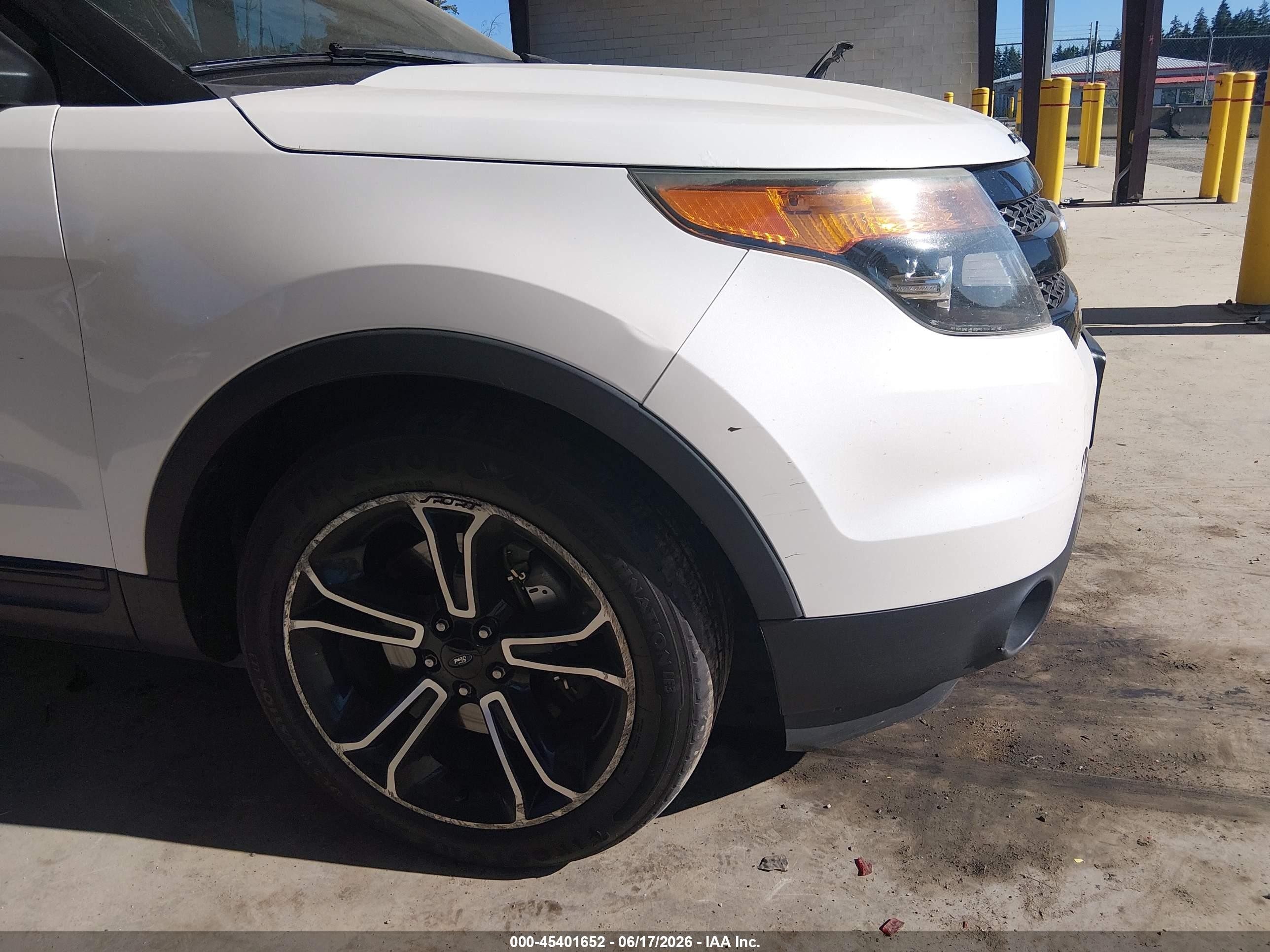 2013 Ford Explorer Sport Белый vin: 1FM5K8GT5DGB84326