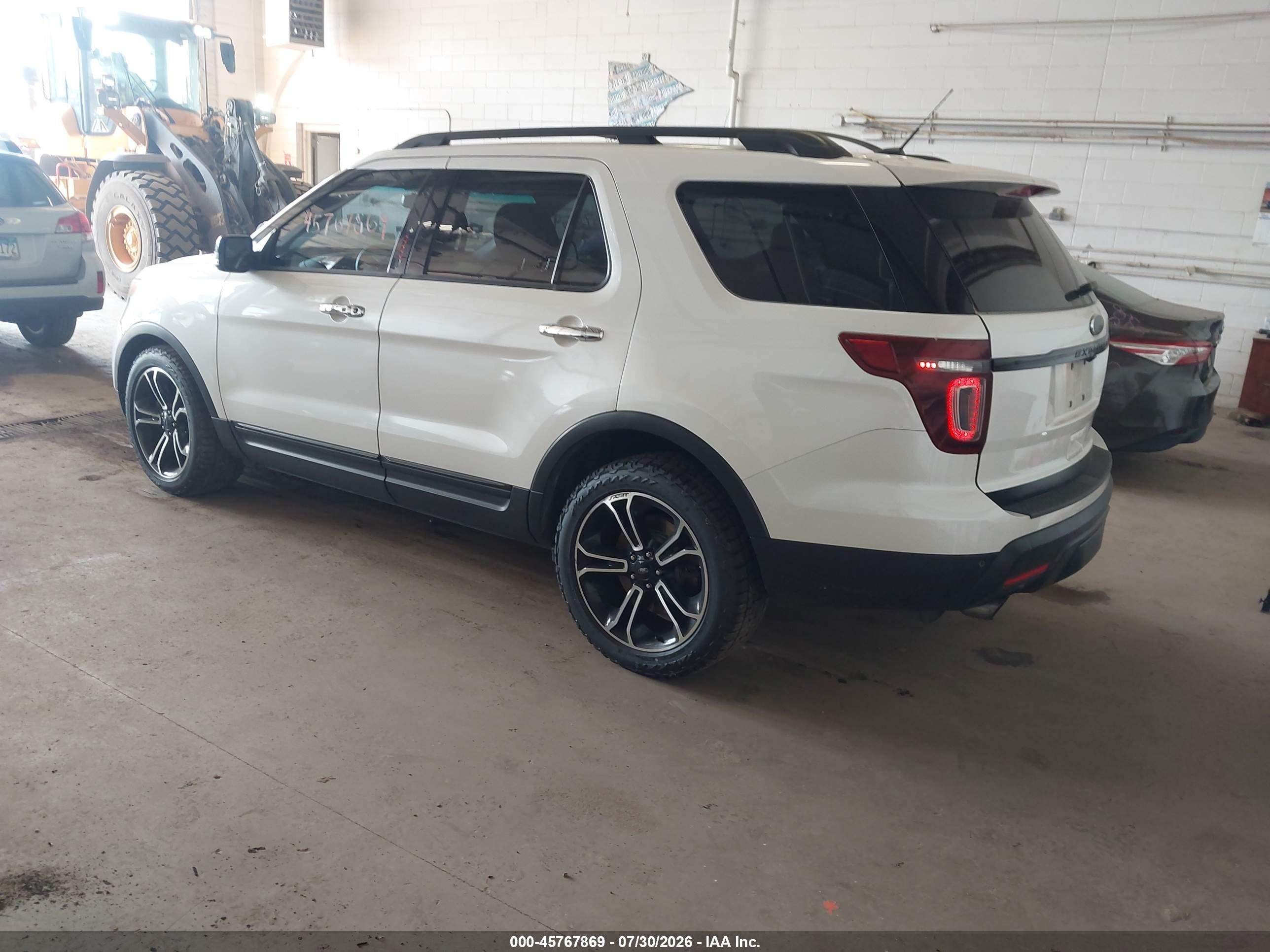 2013 Ford Explorer Sport White vin: 1FM5K8GT5DGC05904