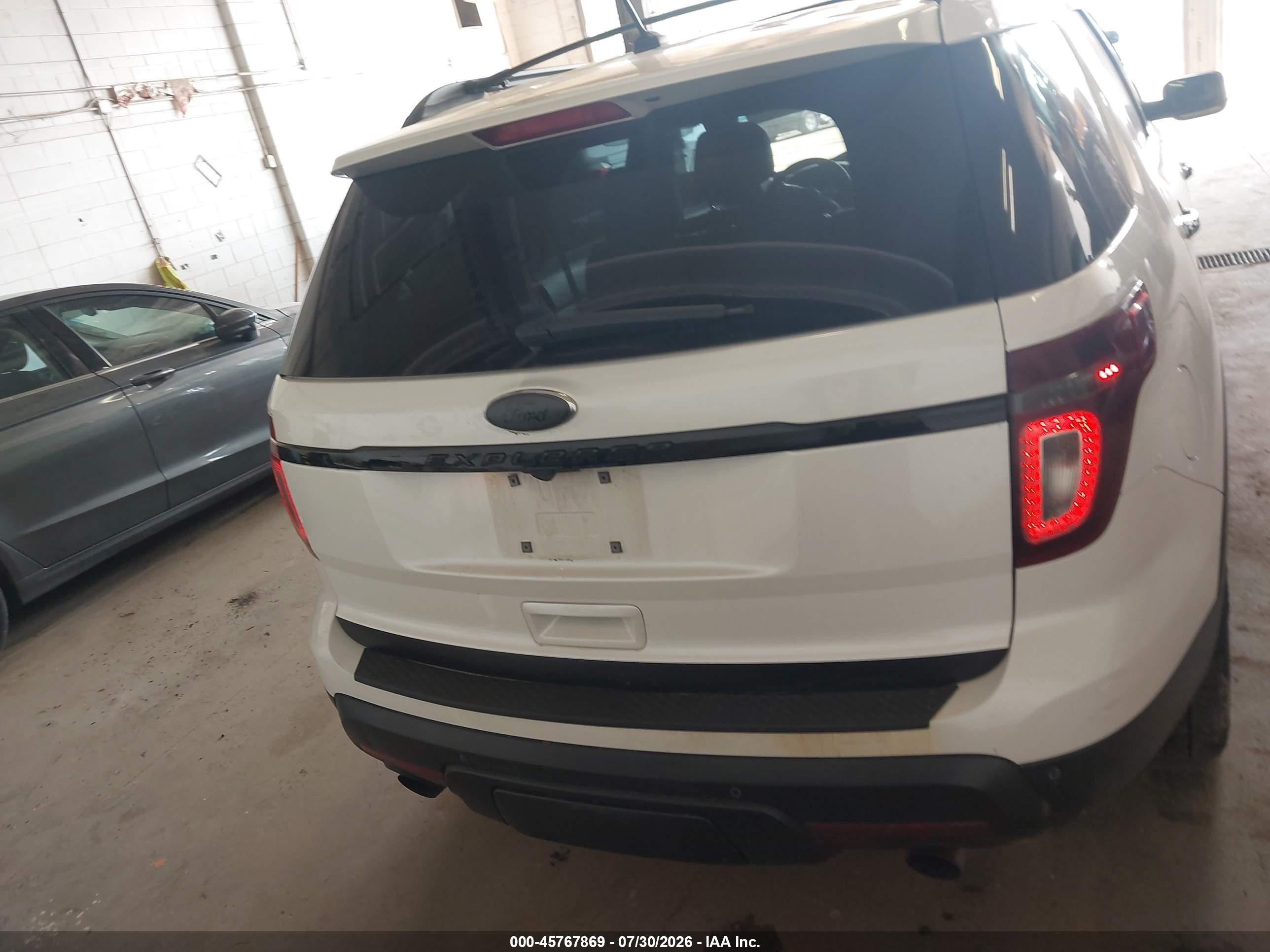 2013 Ford Explorer Sport White vin: 1FM5K8GT5DGC05904