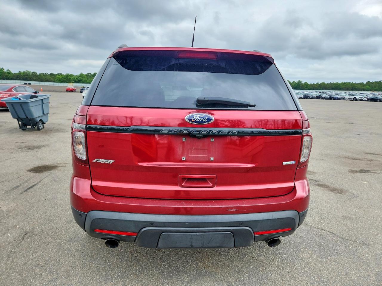 2015 Ford Explorer Sport Red vin: 1FM5K8GT5FGA06063