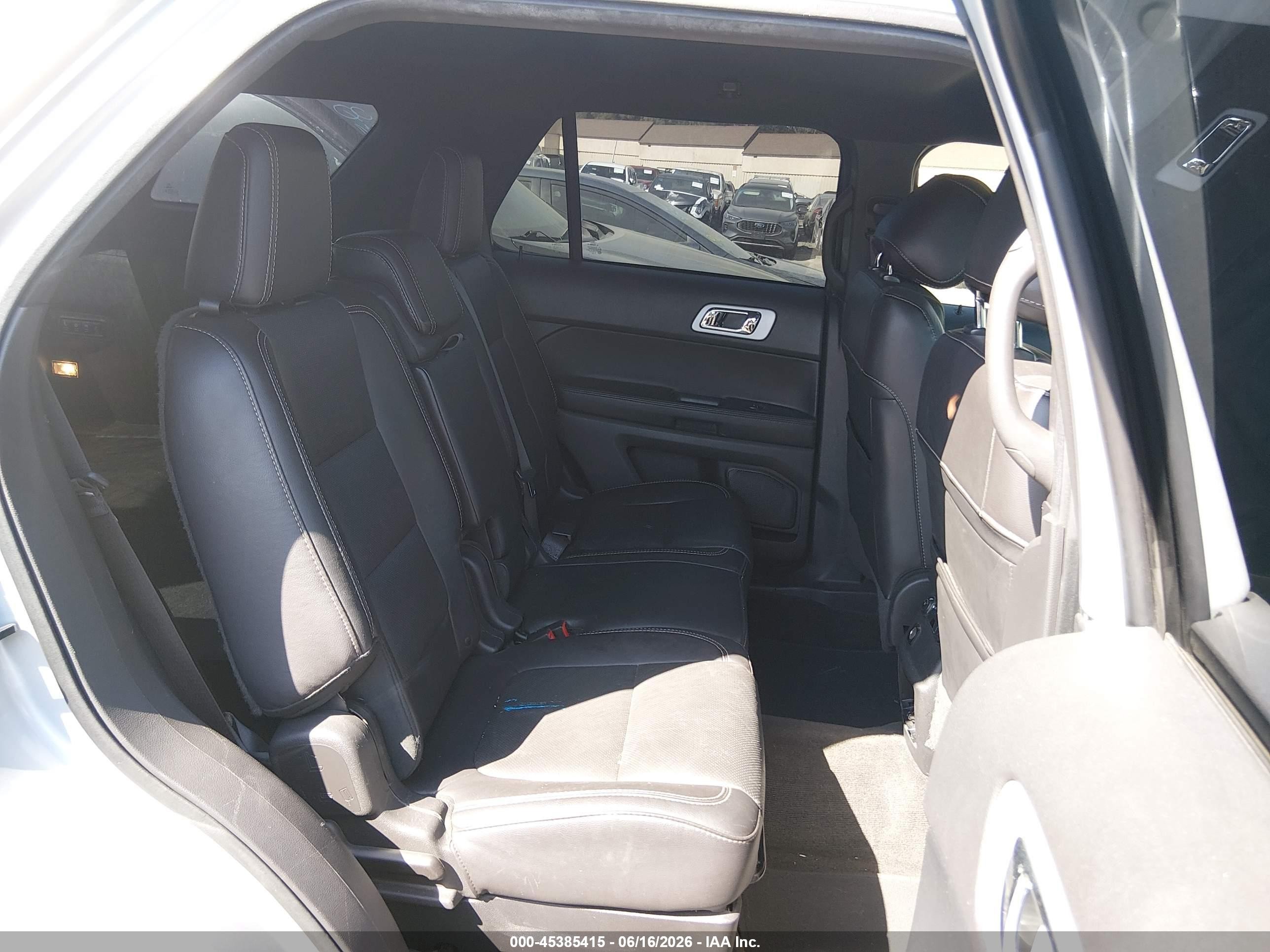 2015 Ford Explorer Sport Silver vin: 1FM5K8GT5FGA77330