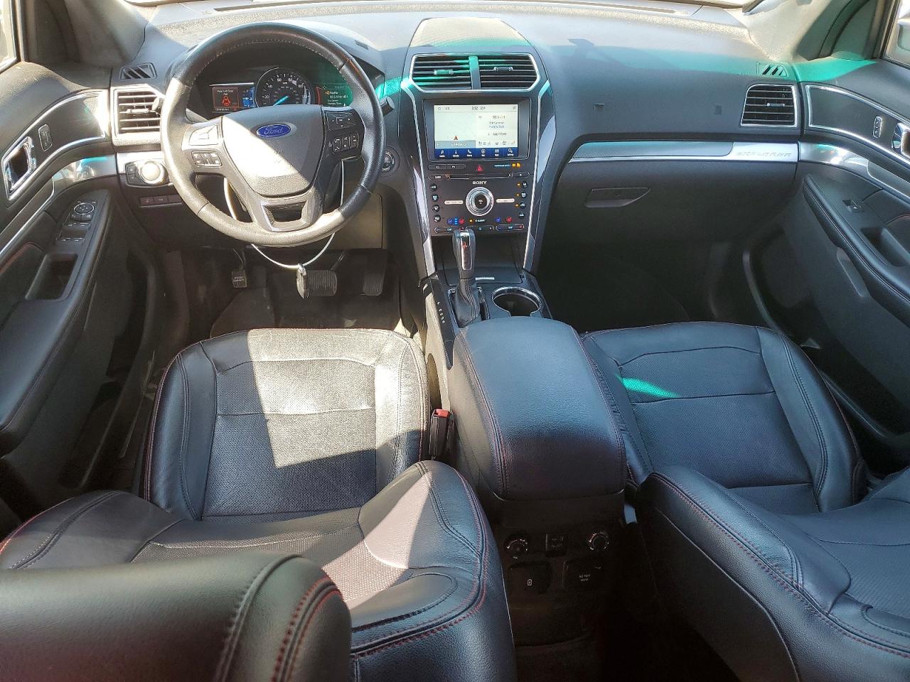 2016 Ford Explorer Sport Черный vin: 1FM5K8GT5GGC72488