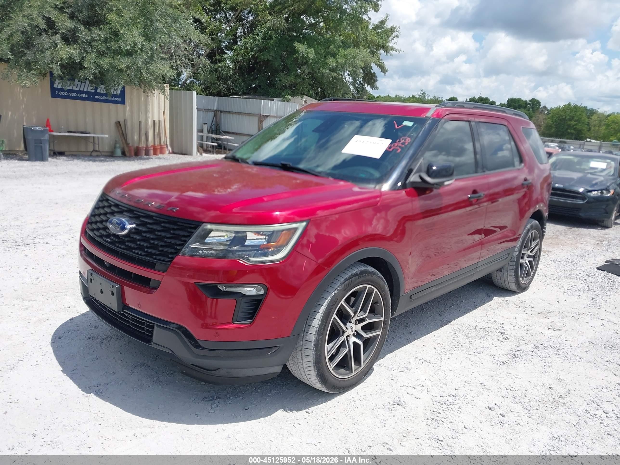 2019 Ford Explorer Sport Red vin: 1FM5K8GT5KGA68962