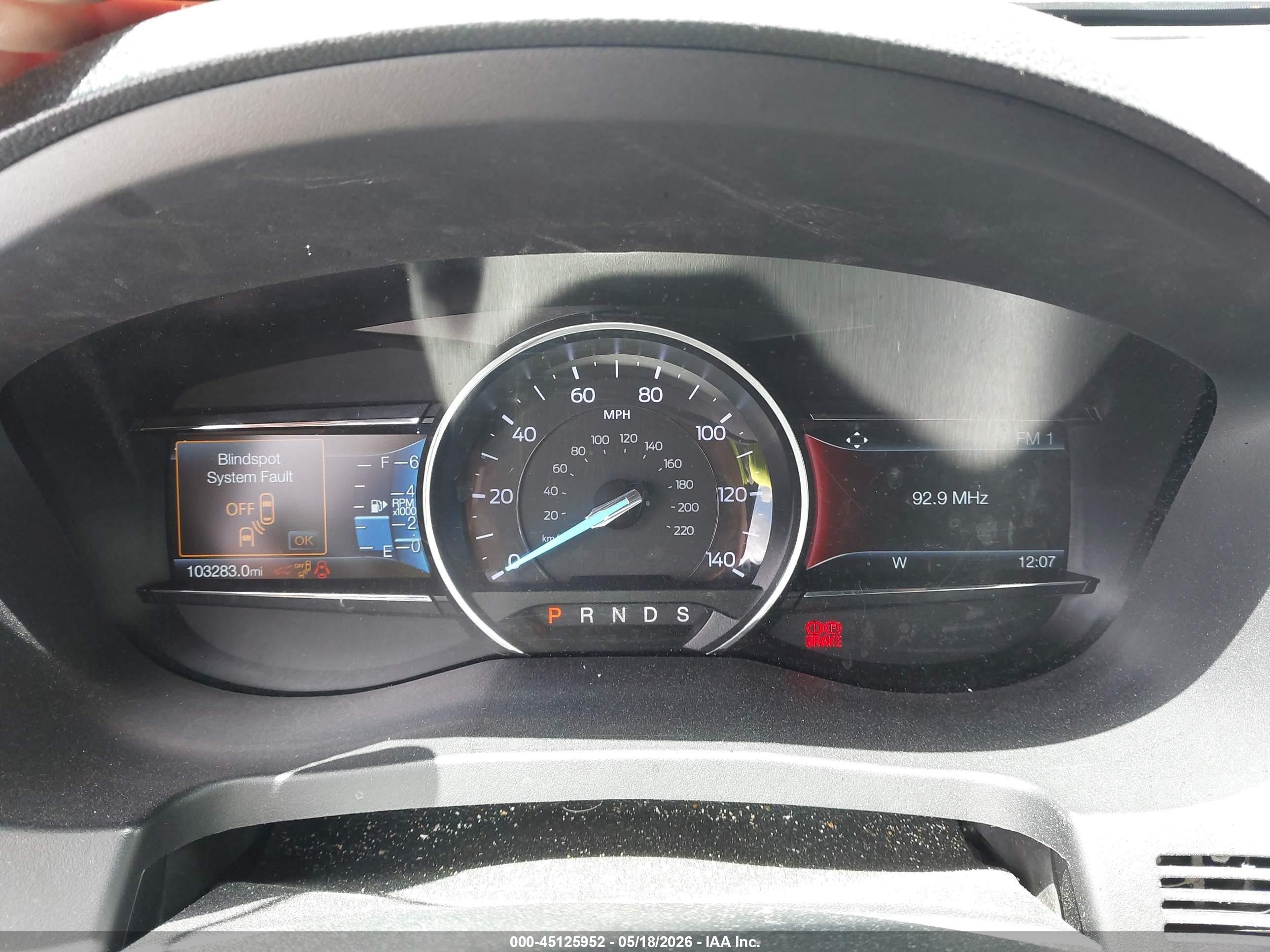 2019 Ford Explorer Sport Red vin: 1FM5K8GT5KGA68962