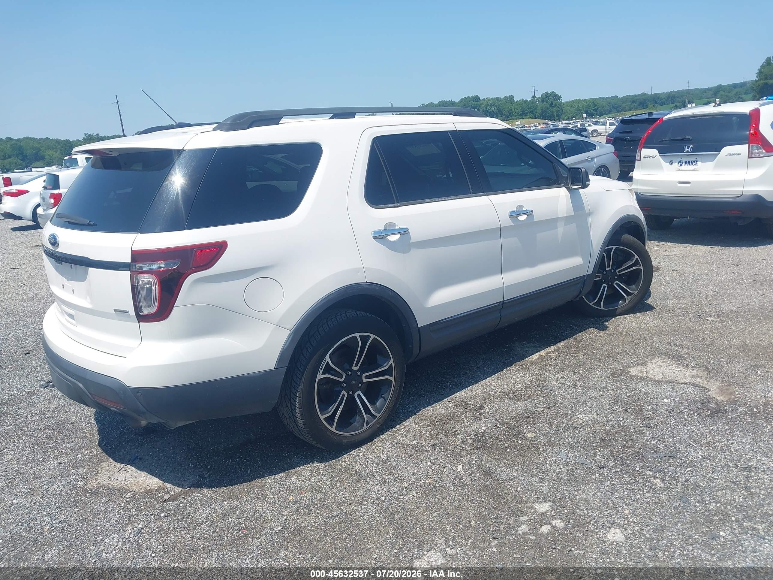 2013 Ford Explorer Sport White vin: 1FM5K8GT6DGC90624