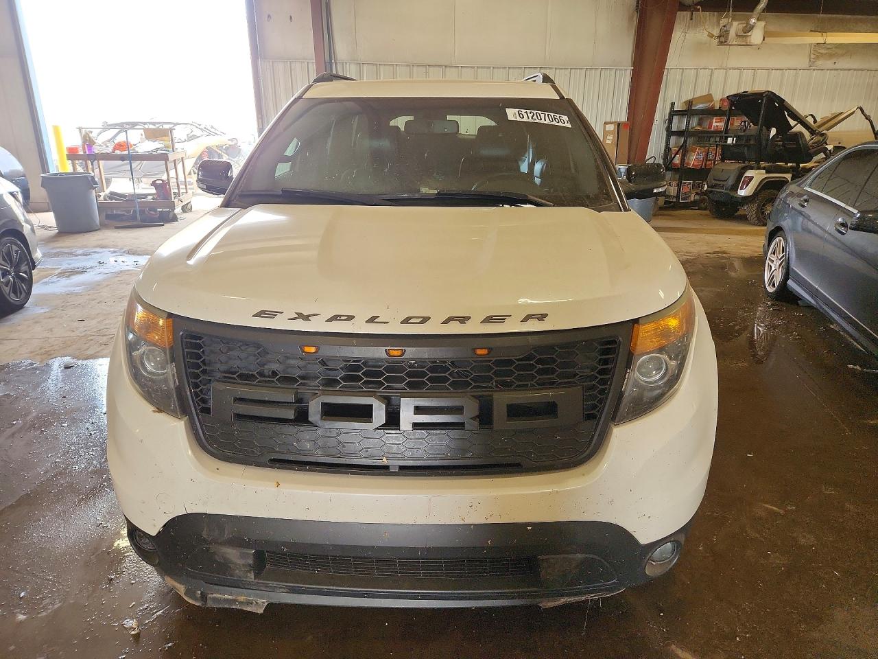 2014 Ford Explorer Sport White vin: 1FM5K8GT6EGC11423