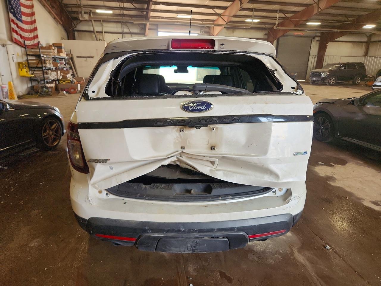 2014 Ford Explorer Sport White vin: 1FM5K8GT6EGC11423
