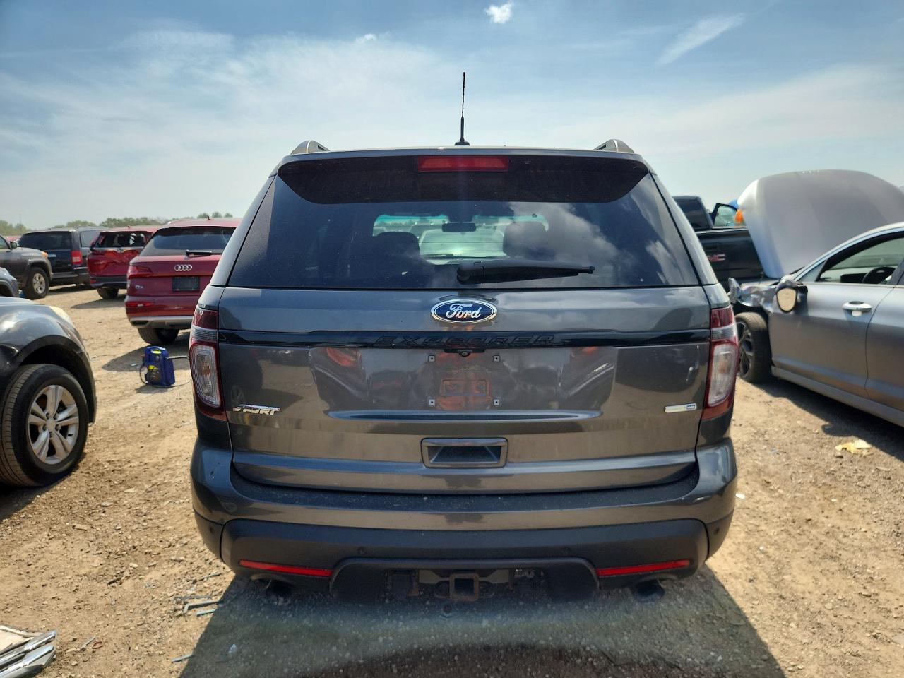 2015 Ford Explorer Sport Gray vin: 1FM5K8GT6FGA32963