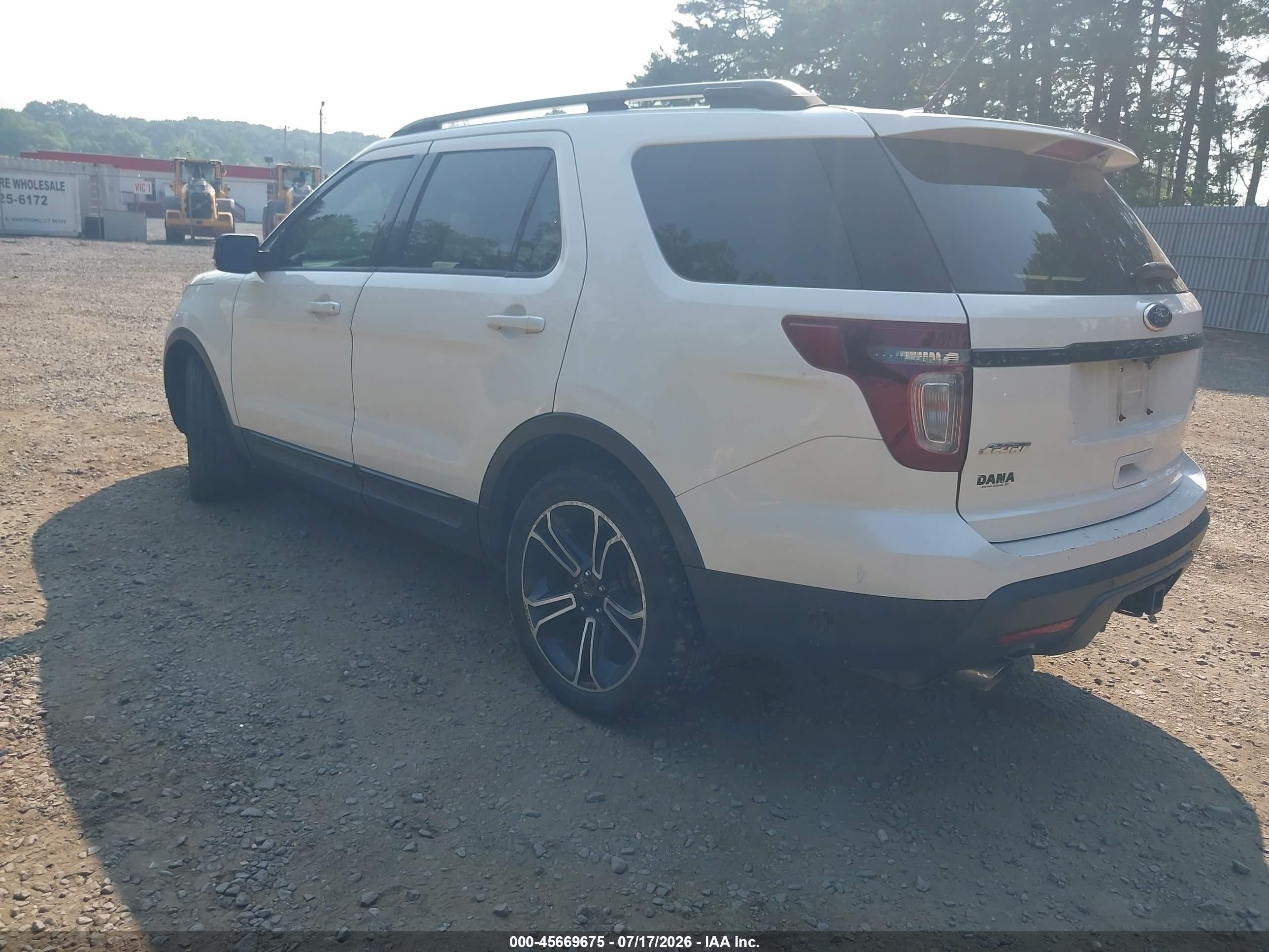 2015 Ford Explorer Sport White vin: 1FM5K8GT6FGC32841