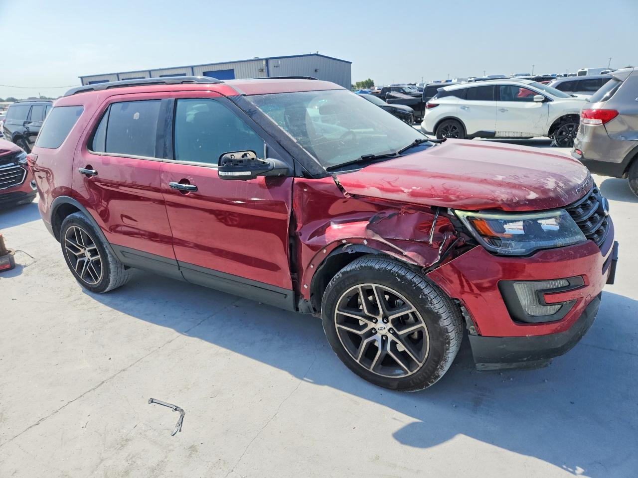 2016 Ford Explorer Sport Red vin: 1FM5K8GT6GGA24637