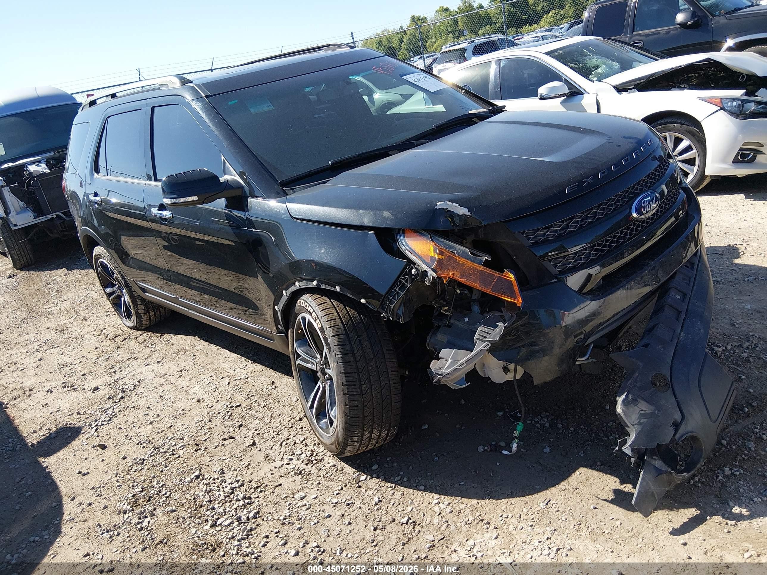 2013 Ford Explorer Sport Black vin: 1FM5K8GT7DGC05628
