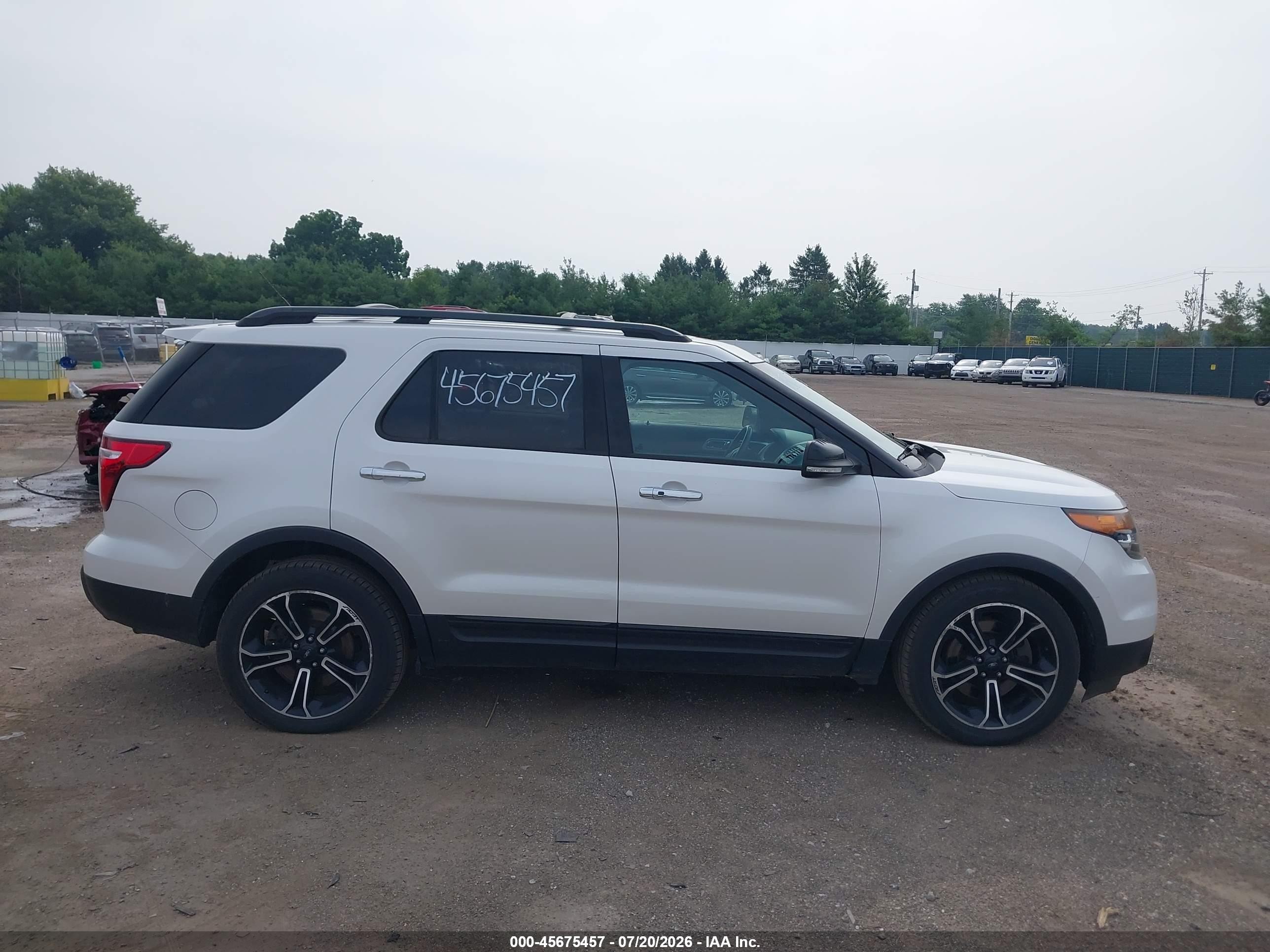 2014 Ford Explorer Sport White vin: 1FM5K8GT7EGA22506