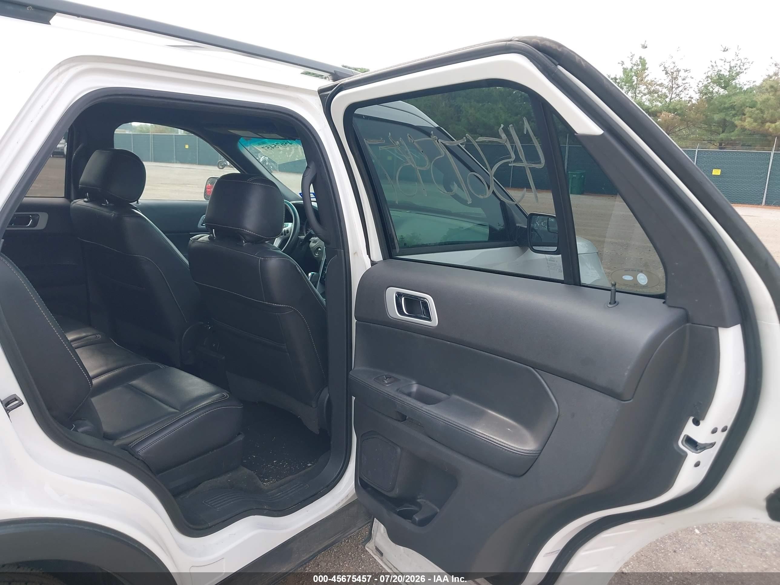 2014 Ford Explorer Sport White vin: 1FM5K8GT7EGA22506