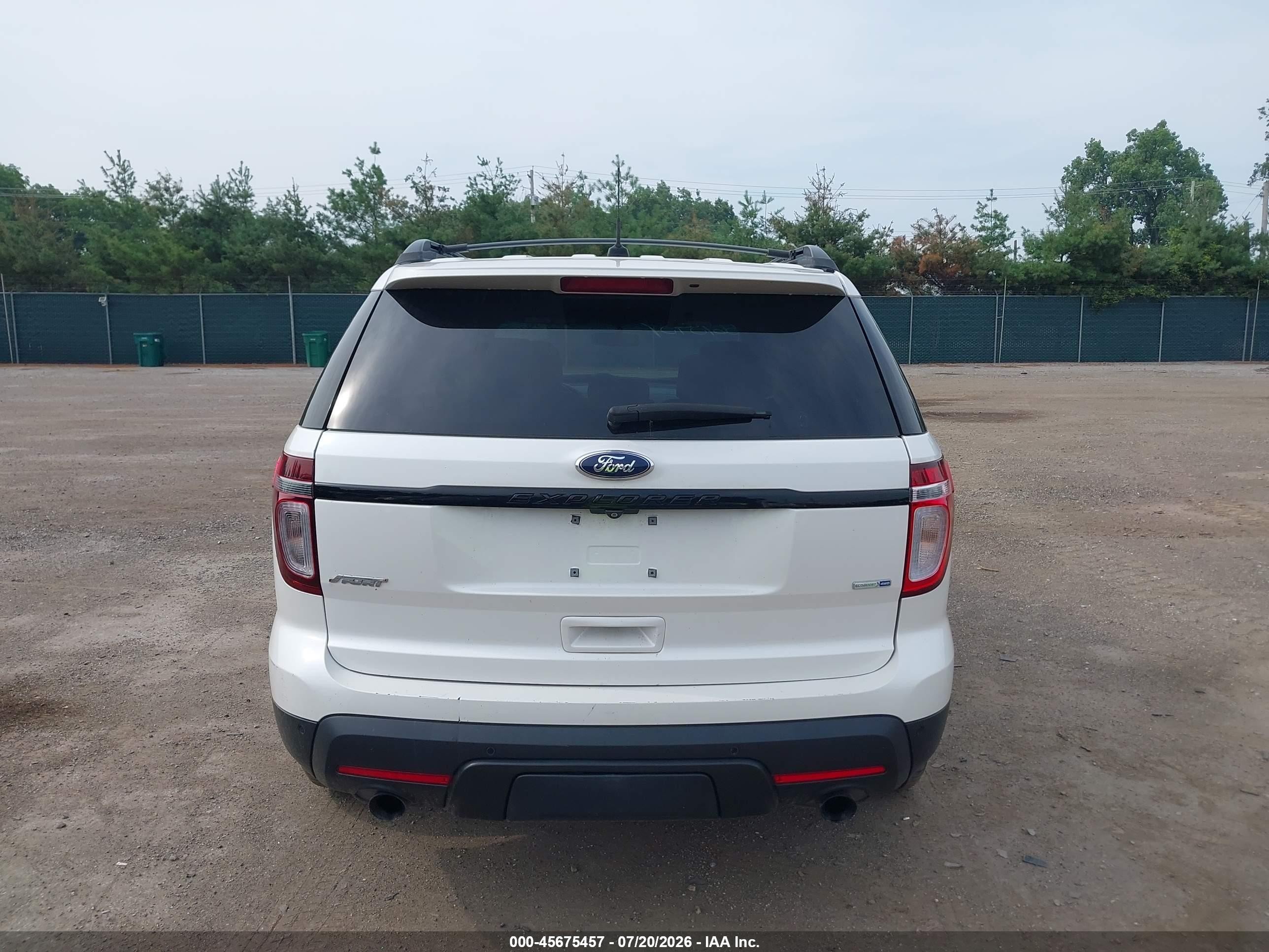 2014 Ford Explorer Sport White vin: 1FM5K8GT7EGA22506