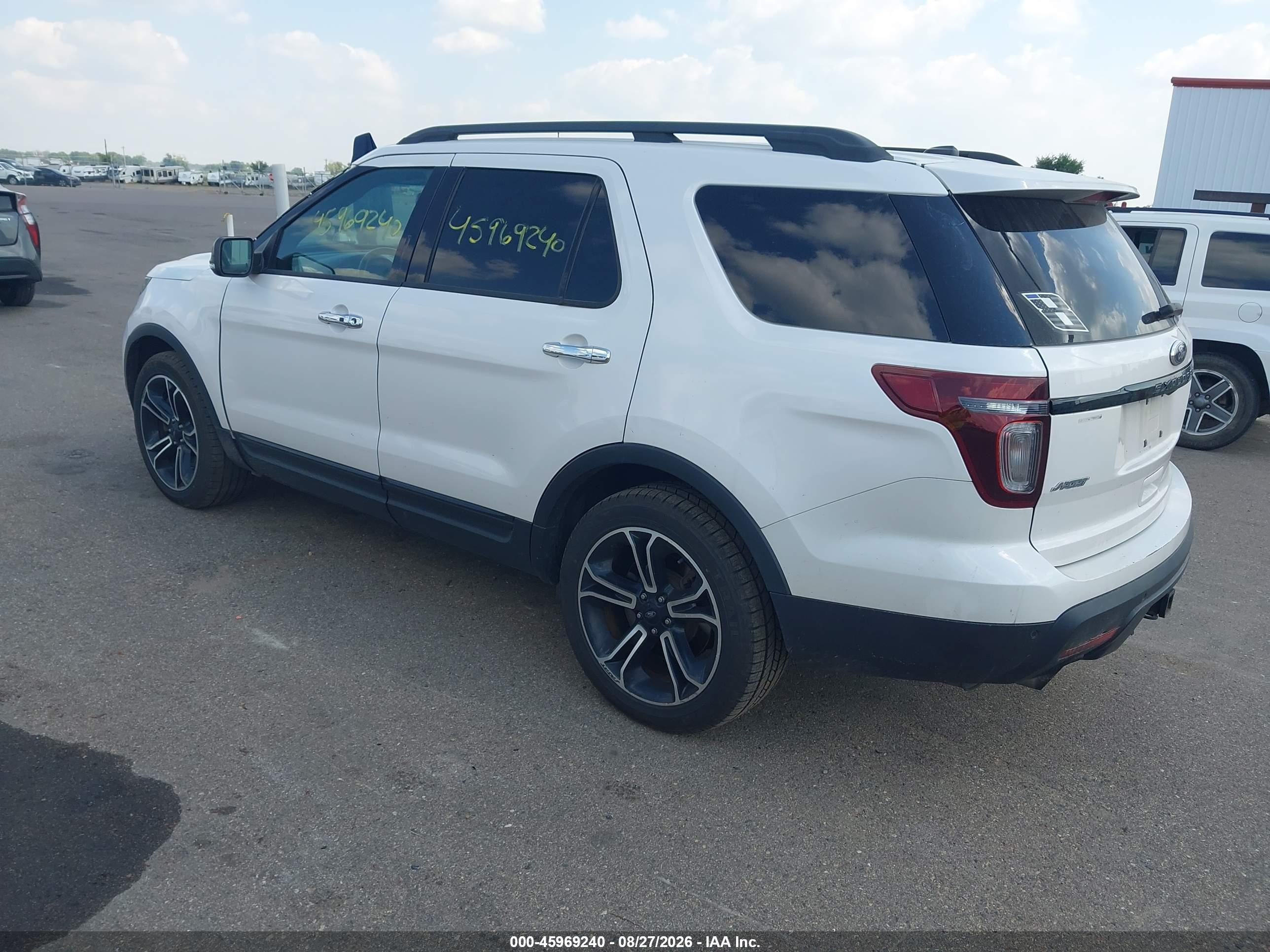 2014 Ford Explorer Sport White vin: 1FM5K8GT7EGA89719