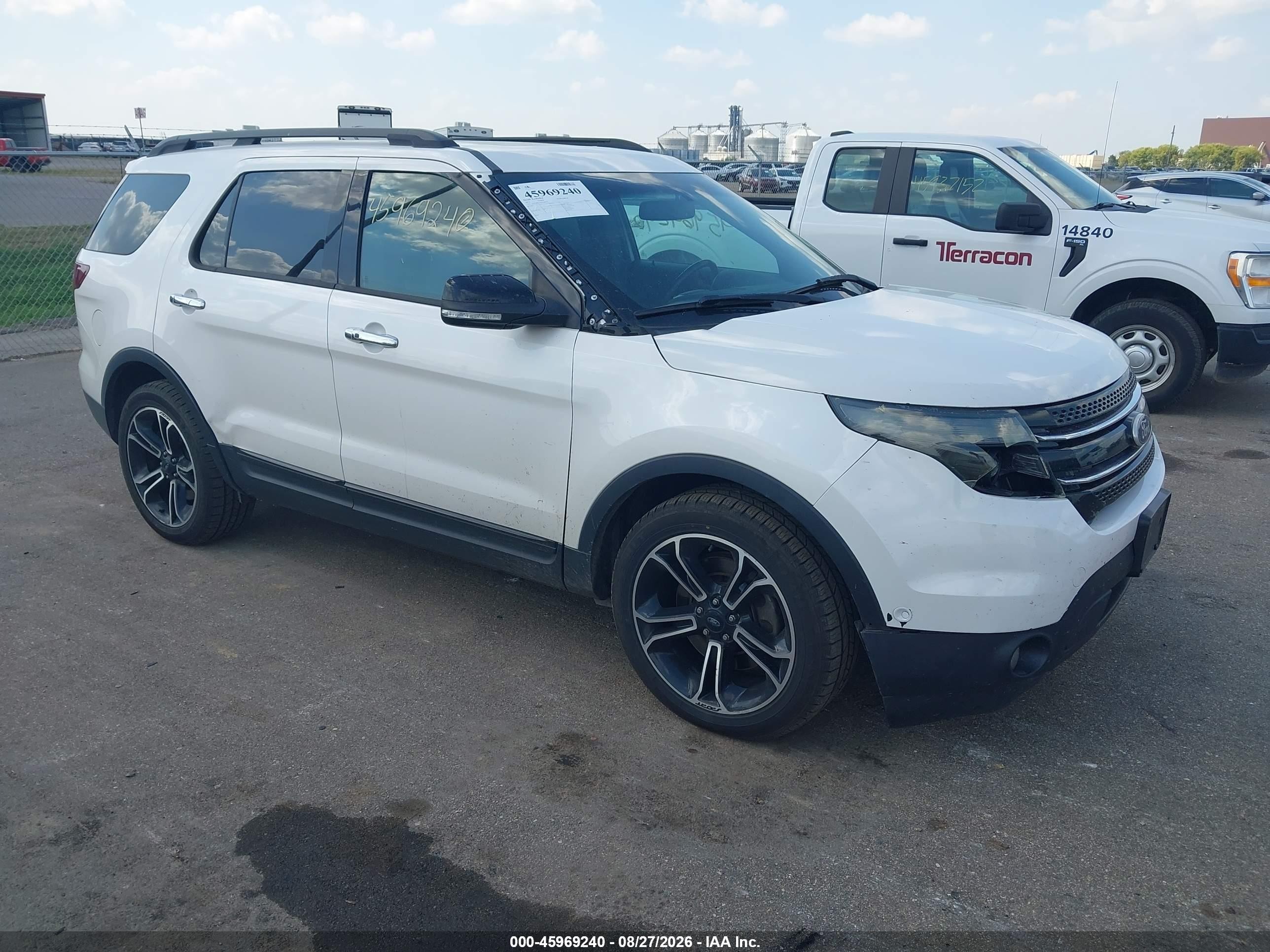 2014 Ford Explorer Sport White vin: 1FM5K8GT7EGA89719