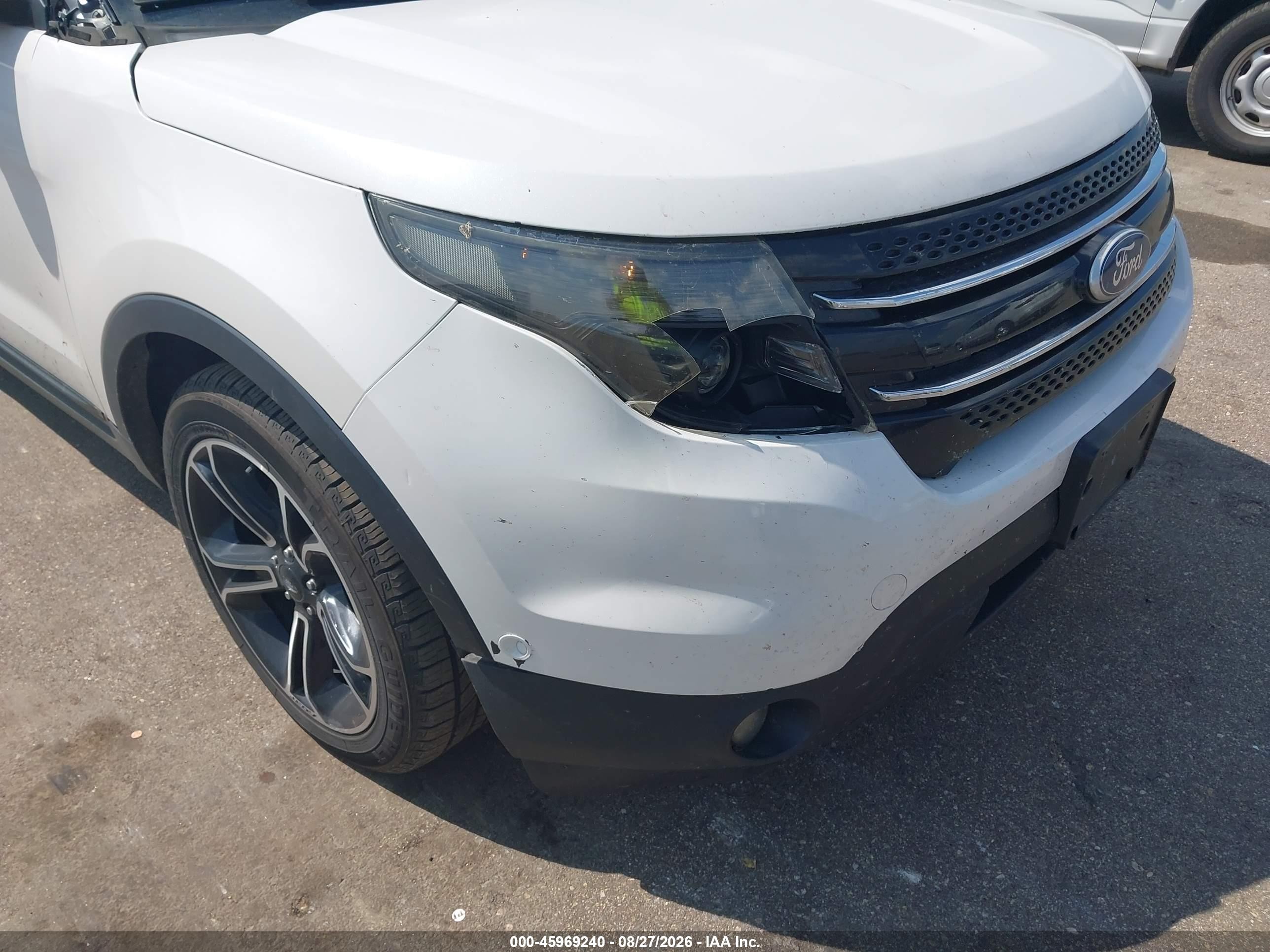 2014 Ford Explorer Sport White vin: 1FM5K8GT7EGA89719