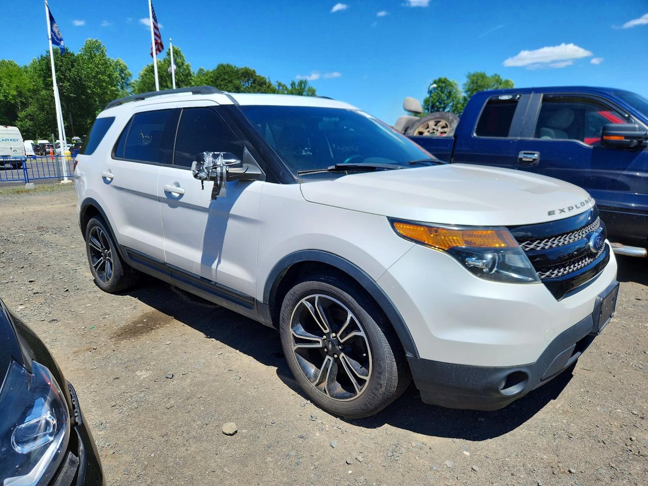2015 Ford Explorer Sport White vin: 1FM5K8GT7FGA98096