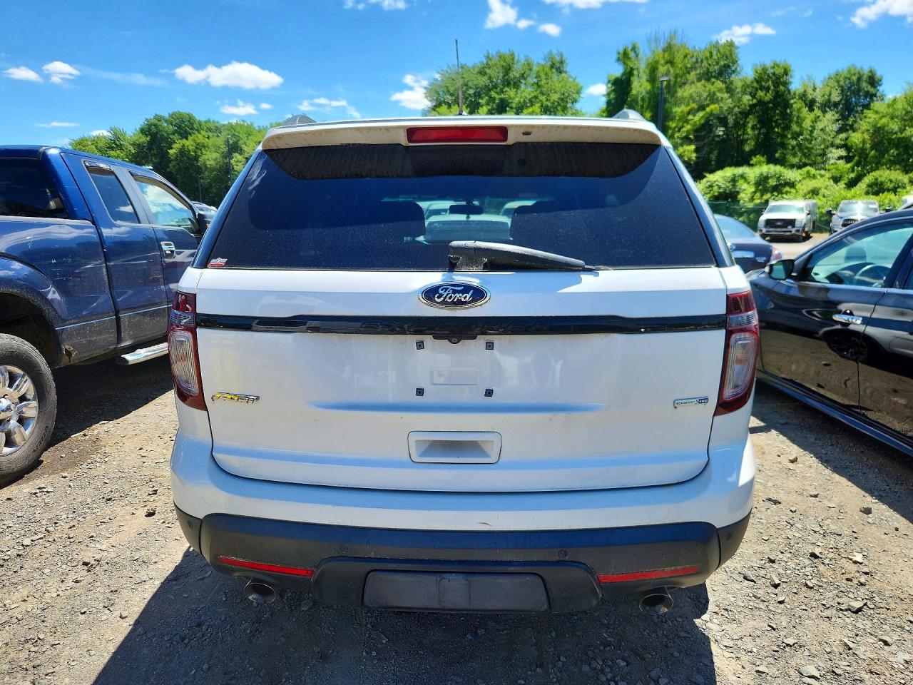2015 Ford Explorer Sport White vin: 1FM5K8GT7FGA98096