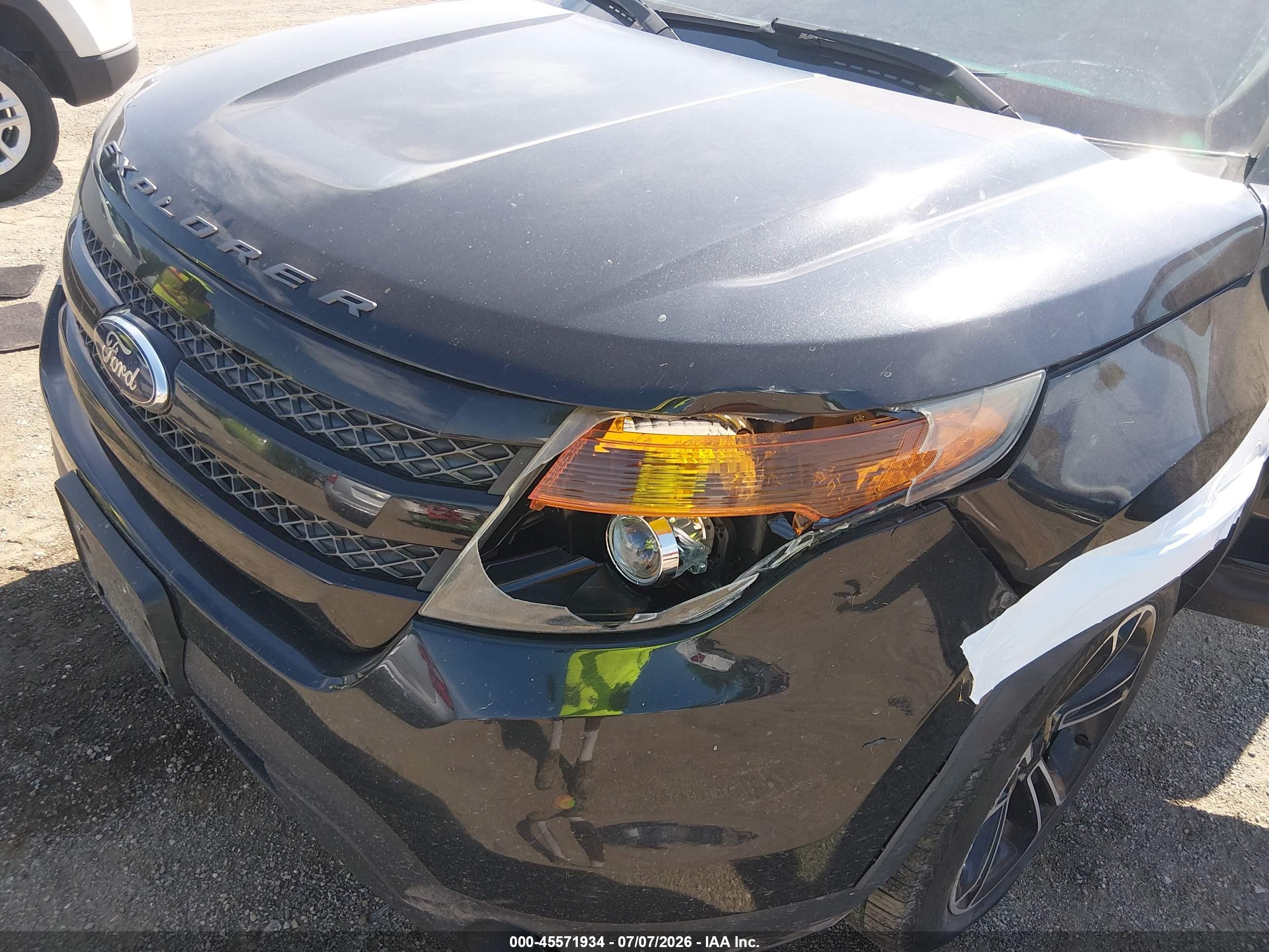 2013 Ford Explorer Sport Black vin: 1FM5K8GT8DGA68859