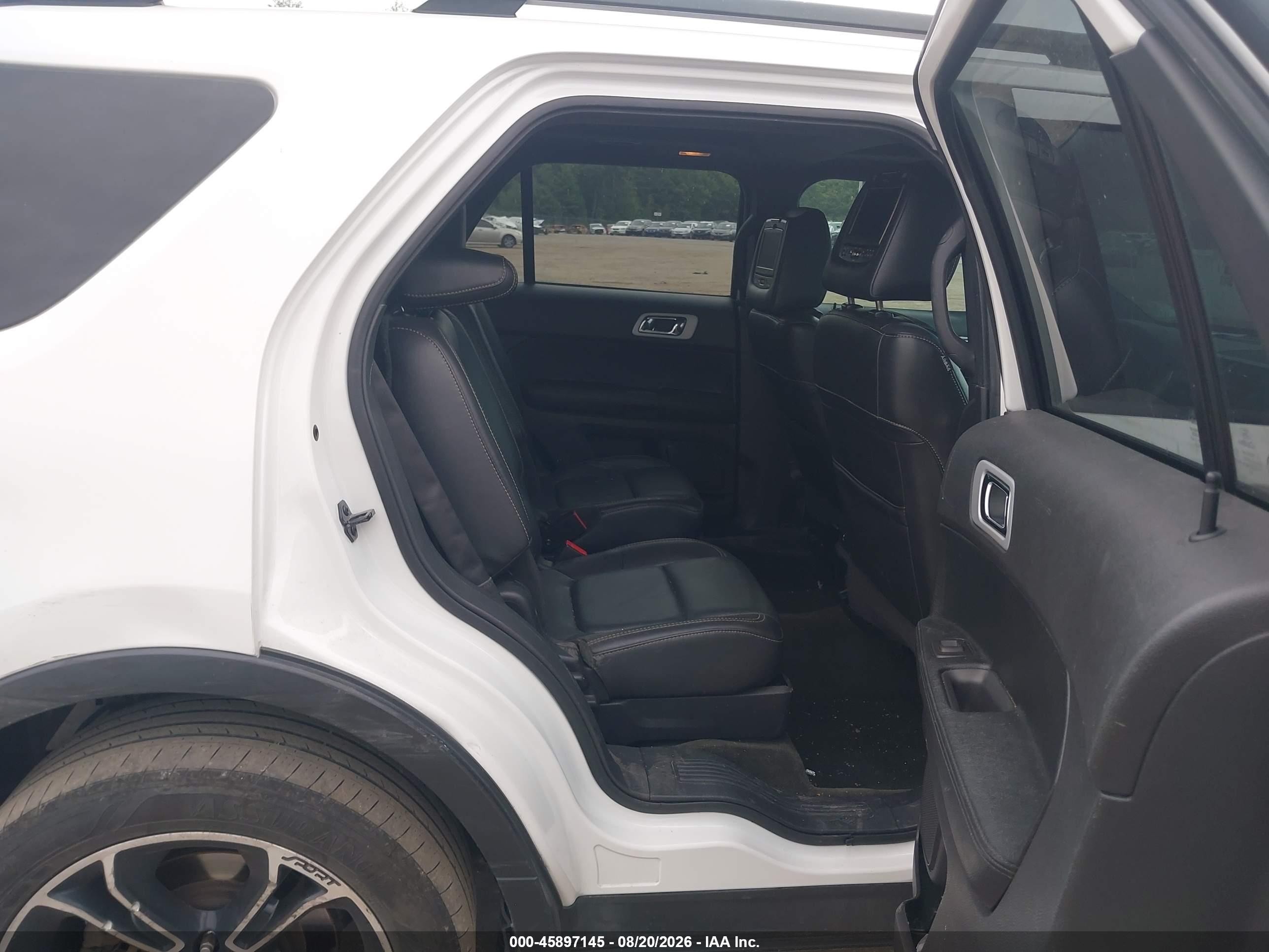 2014 Ford Explorer Sport White vin: 1FM5K8GT8EGC35447