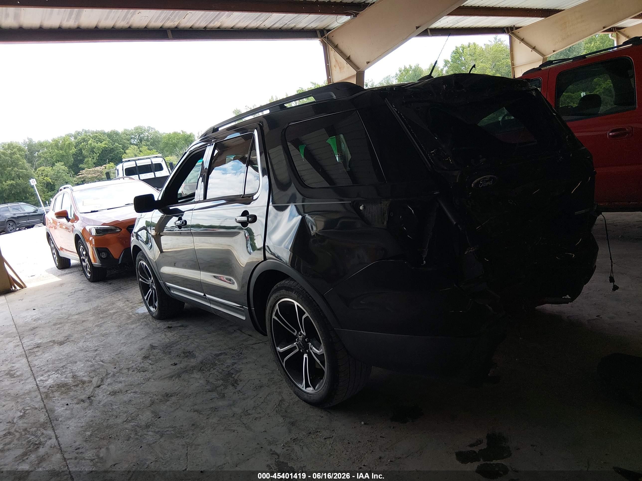 2015 Ford Explorer Sport Black vin: 1FM5K8GT8FGA25853