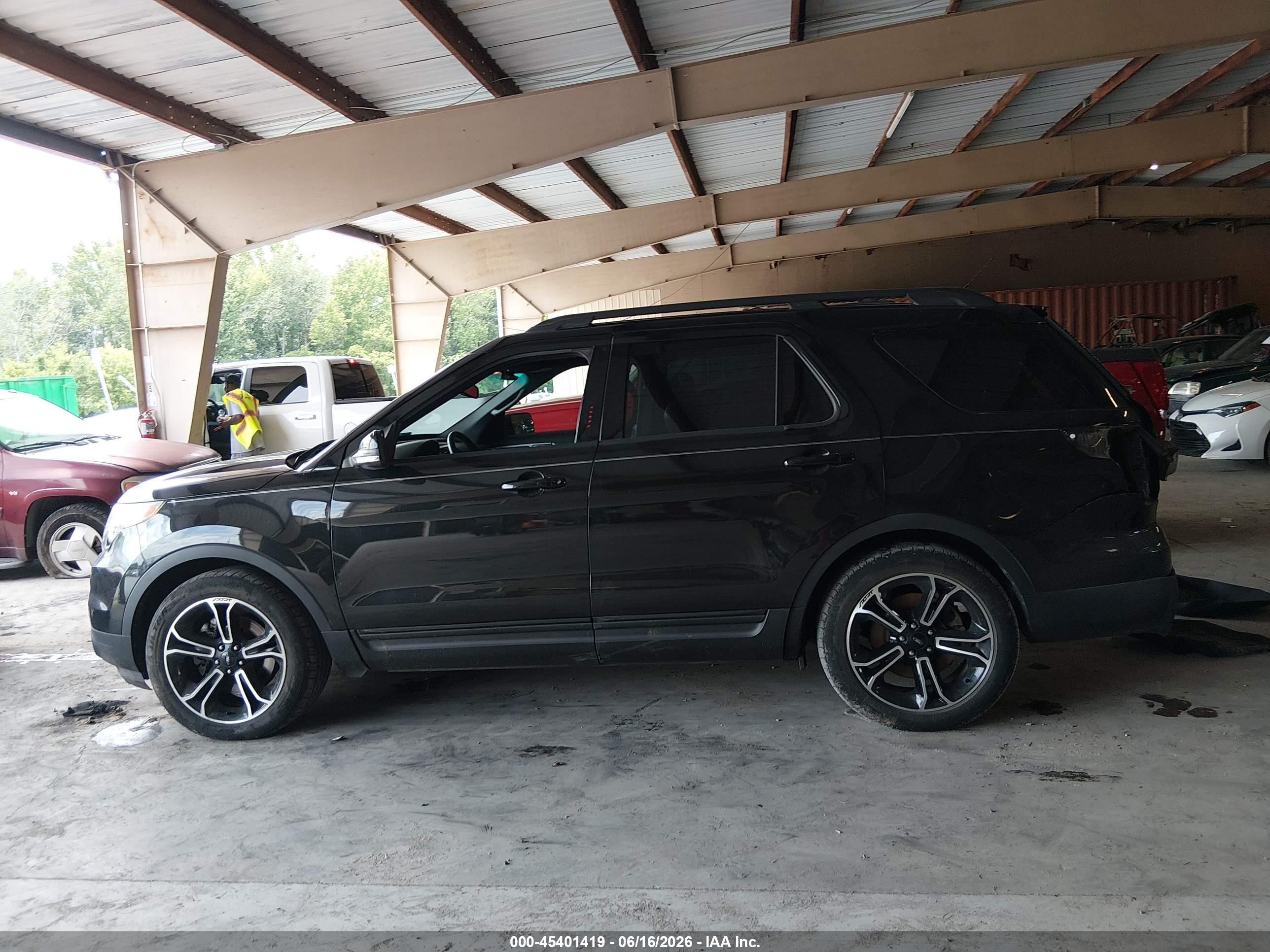 2015 Ford Explorer Sport Black vin: 1FM5K8GT8FGA25853