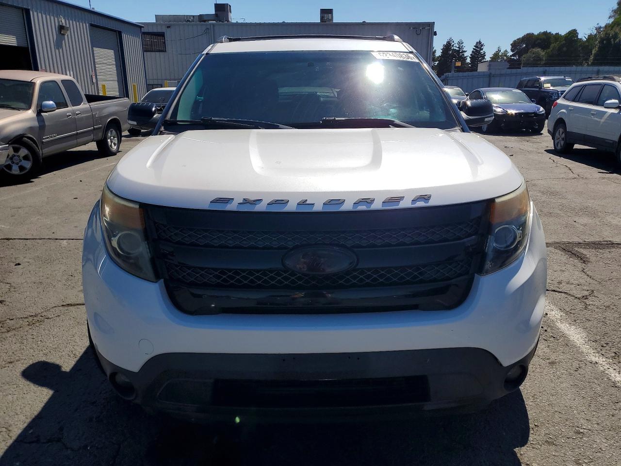 2015 Ford Explorer Sport White vin: 1FM5K8GT8FGA87365