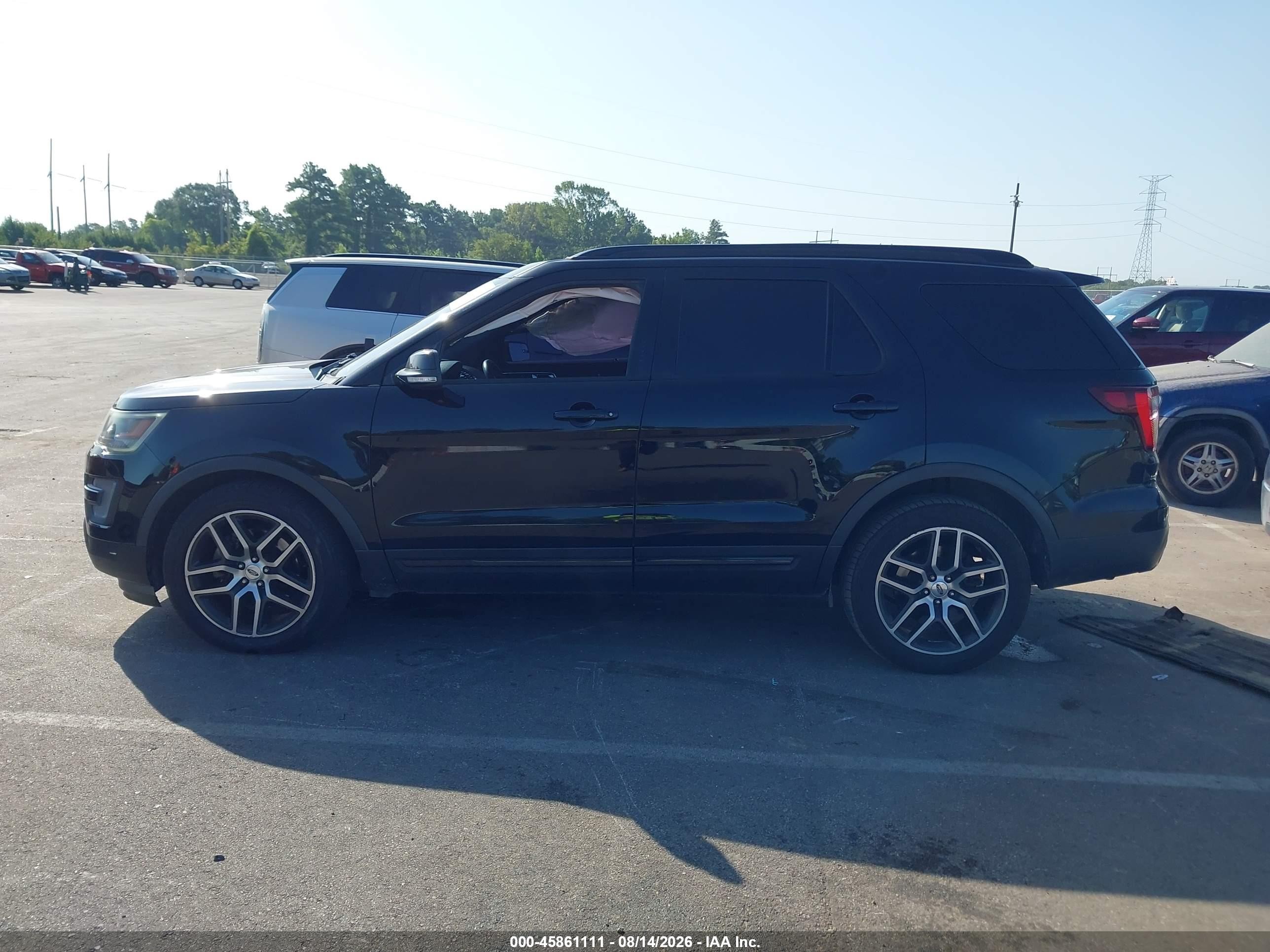 2017 Ford Explorer Sport Black vin: 1FM5K8GT8HGA34801