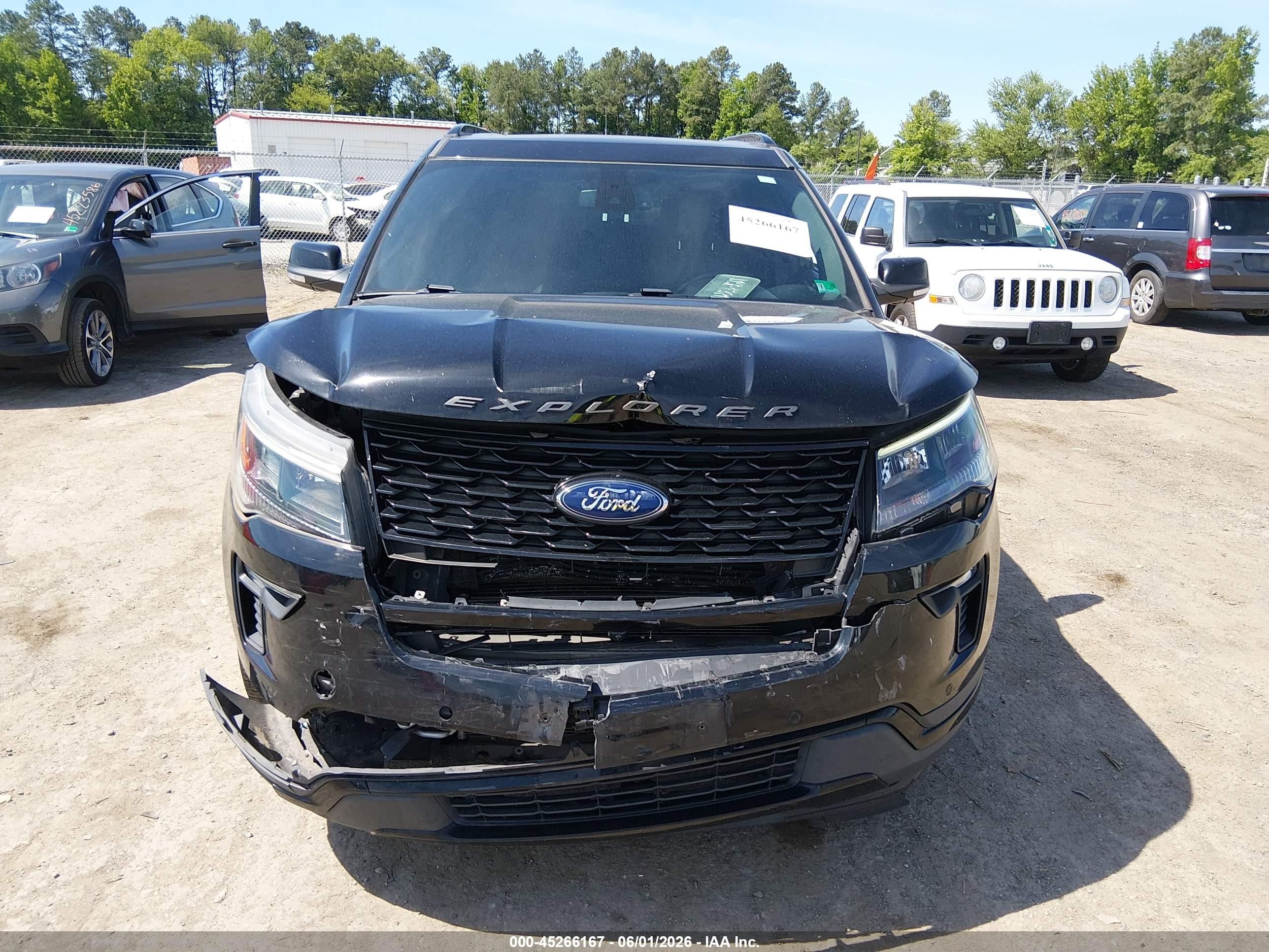 2018 Ford Explorer Sport Black vin: 1FM5K8GT8JGC90216