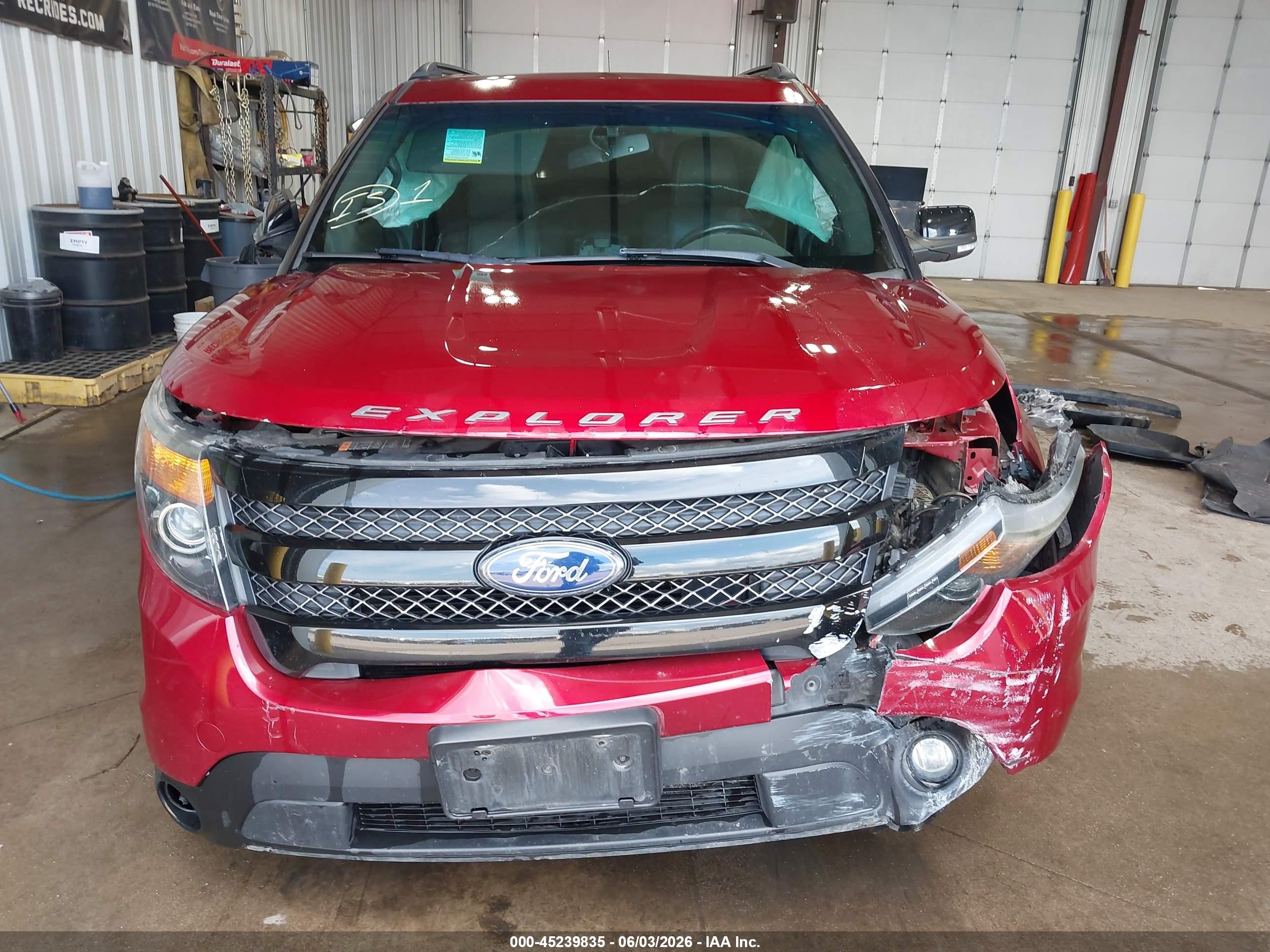 2014 Ford Explorer Sport Red vin: 1FM5K8GT9EGA32809