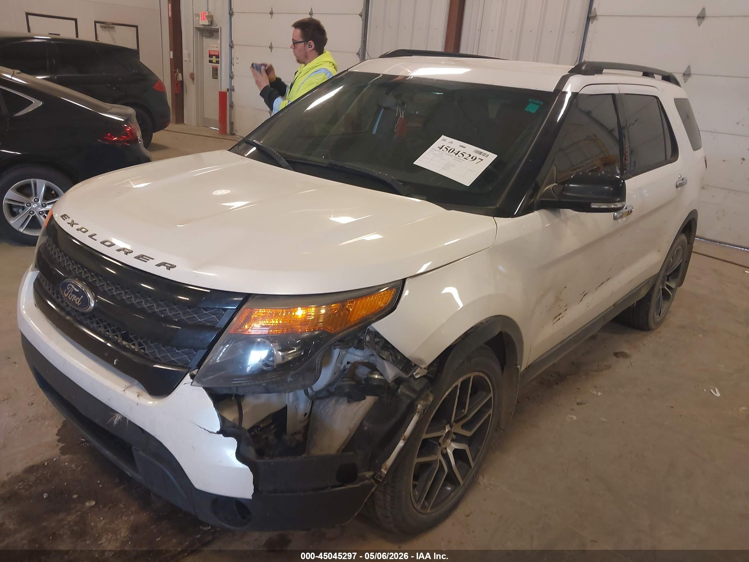 2014 Ford Explorer Sport White vin: 1FM5K8GT9EGA60965