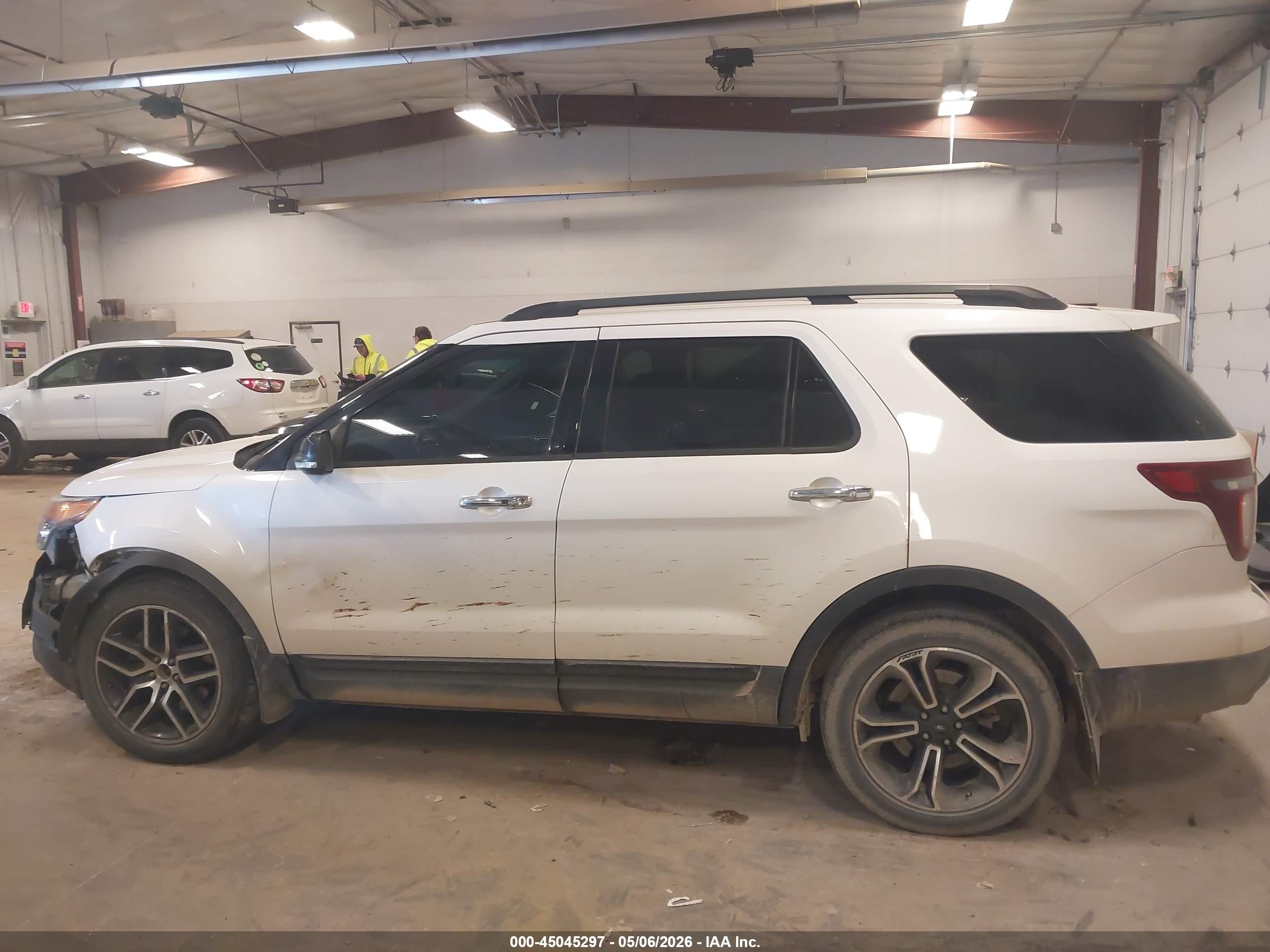 2014 Ford Explorer Sport White vin: 1FM5K8GT9EGA60965