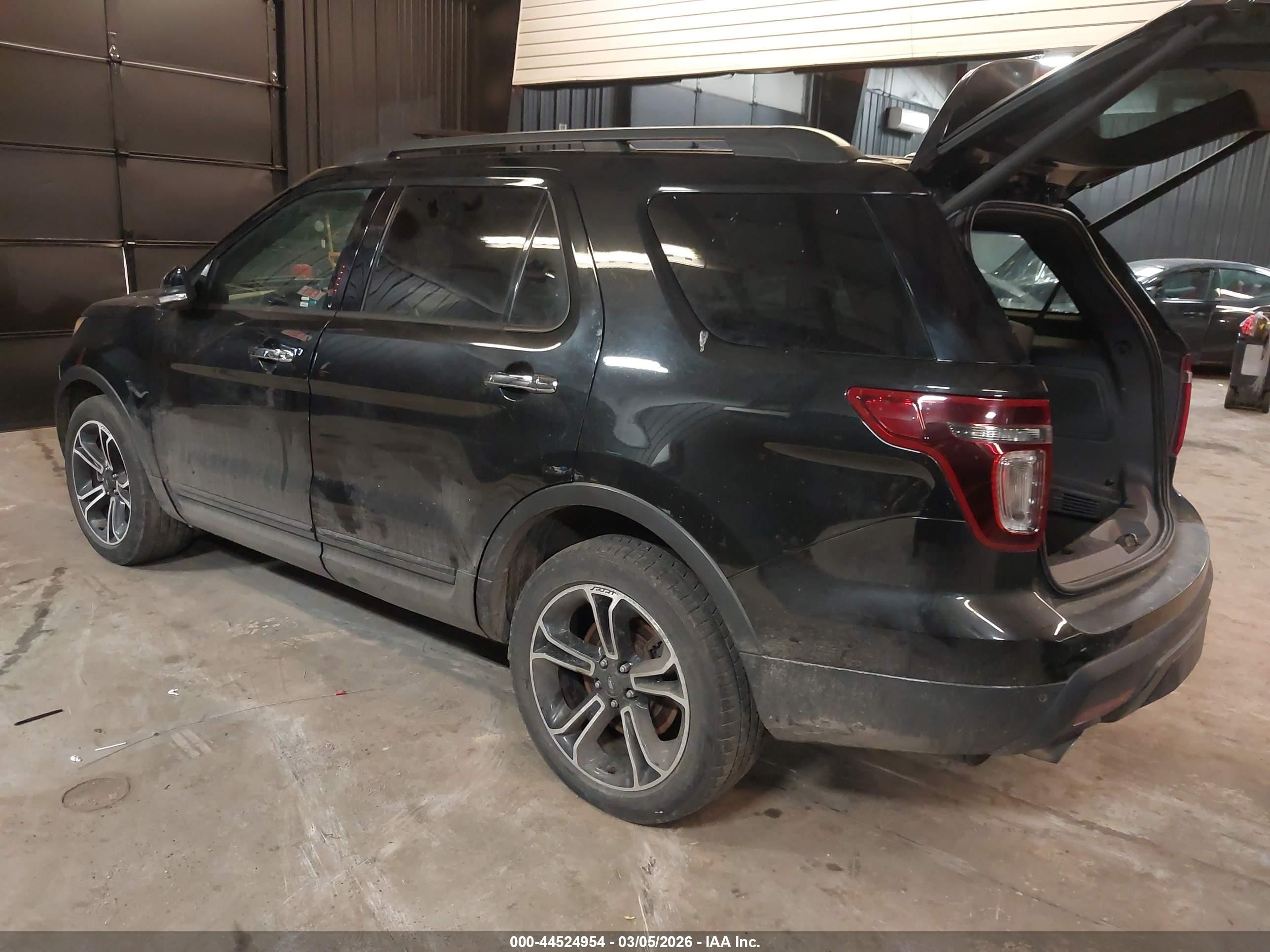 2014 Ford Explorer Sport Черный vin: 1FM5K8GT9EGC09469