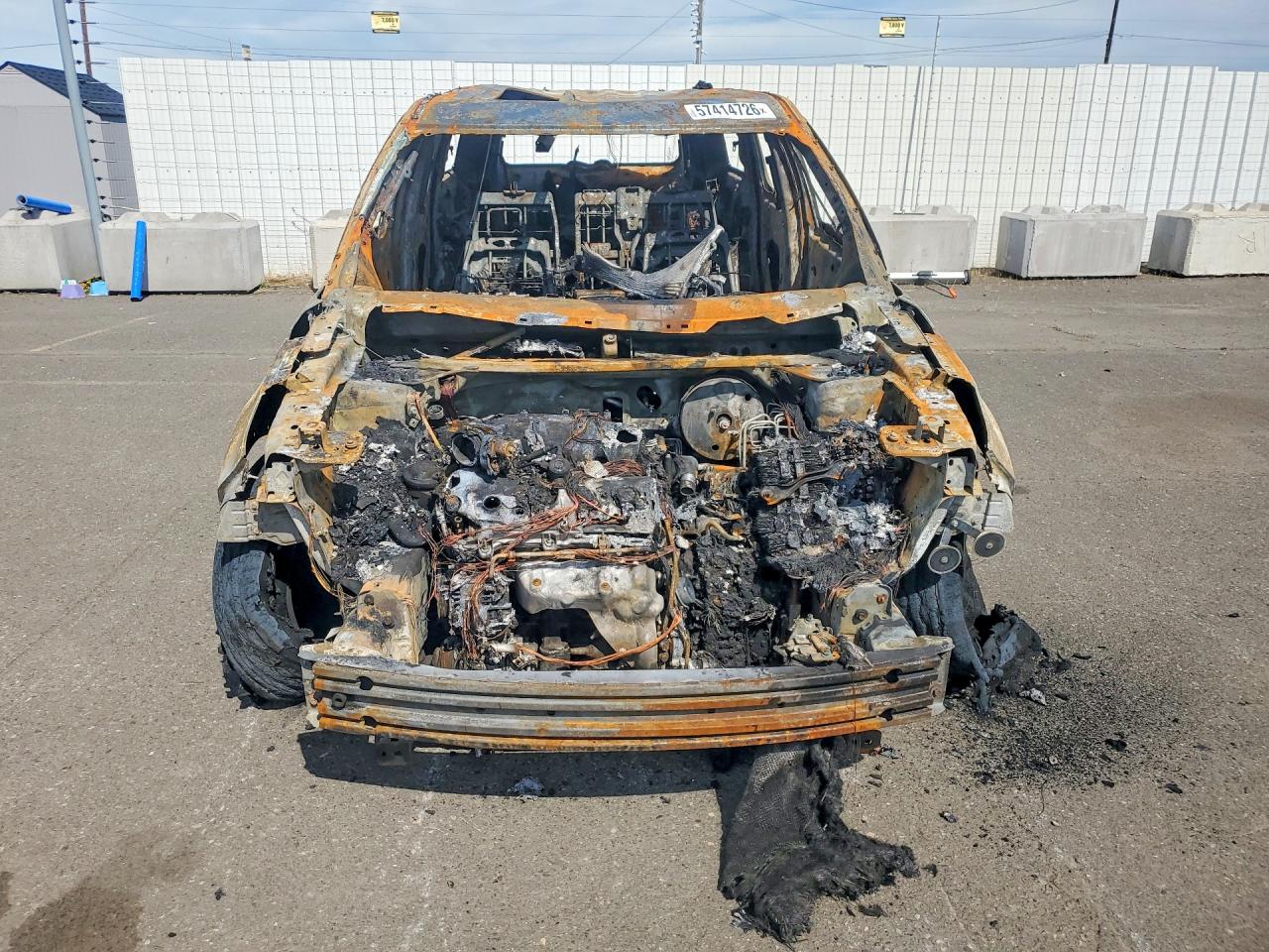 2014 Ford Explorer Sport Burn vin: 1FM5K8GT9EGC13425