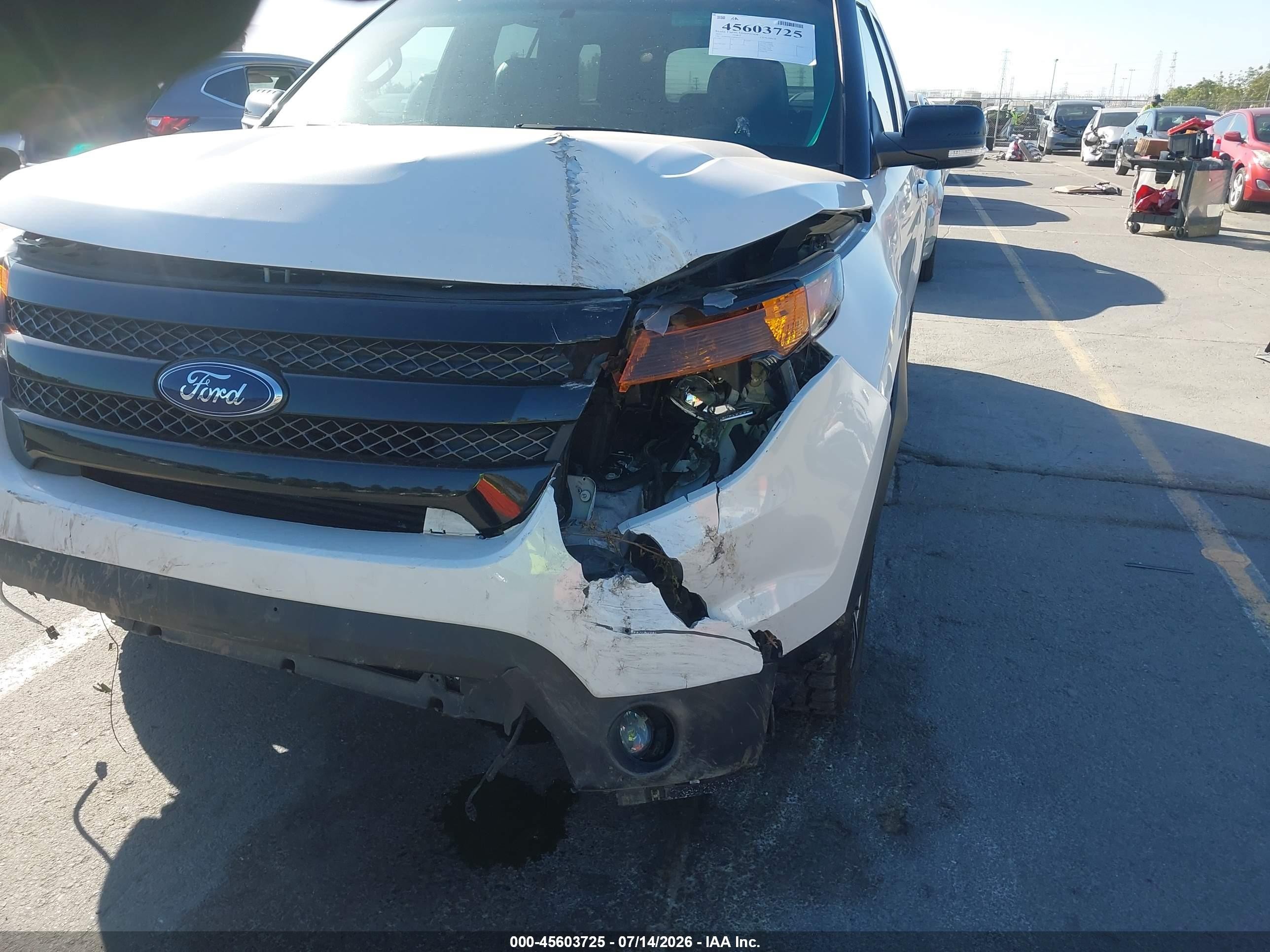 2015 Ford Explorer Sport White vin: 1FM5K8GT9FGC65753