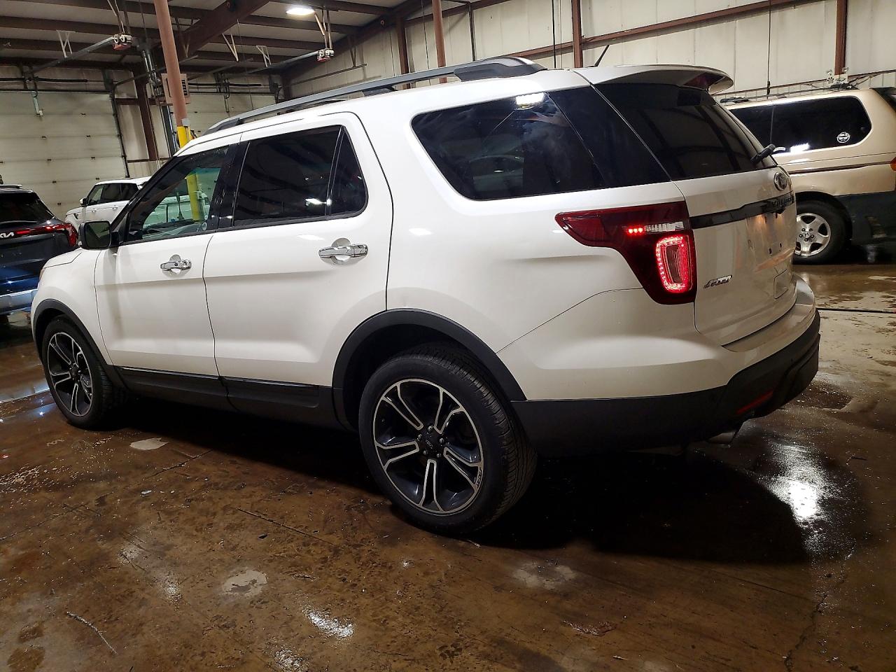 2014 Ford Explorer Sport White vin: 1FM5K8GTXEGA95921
