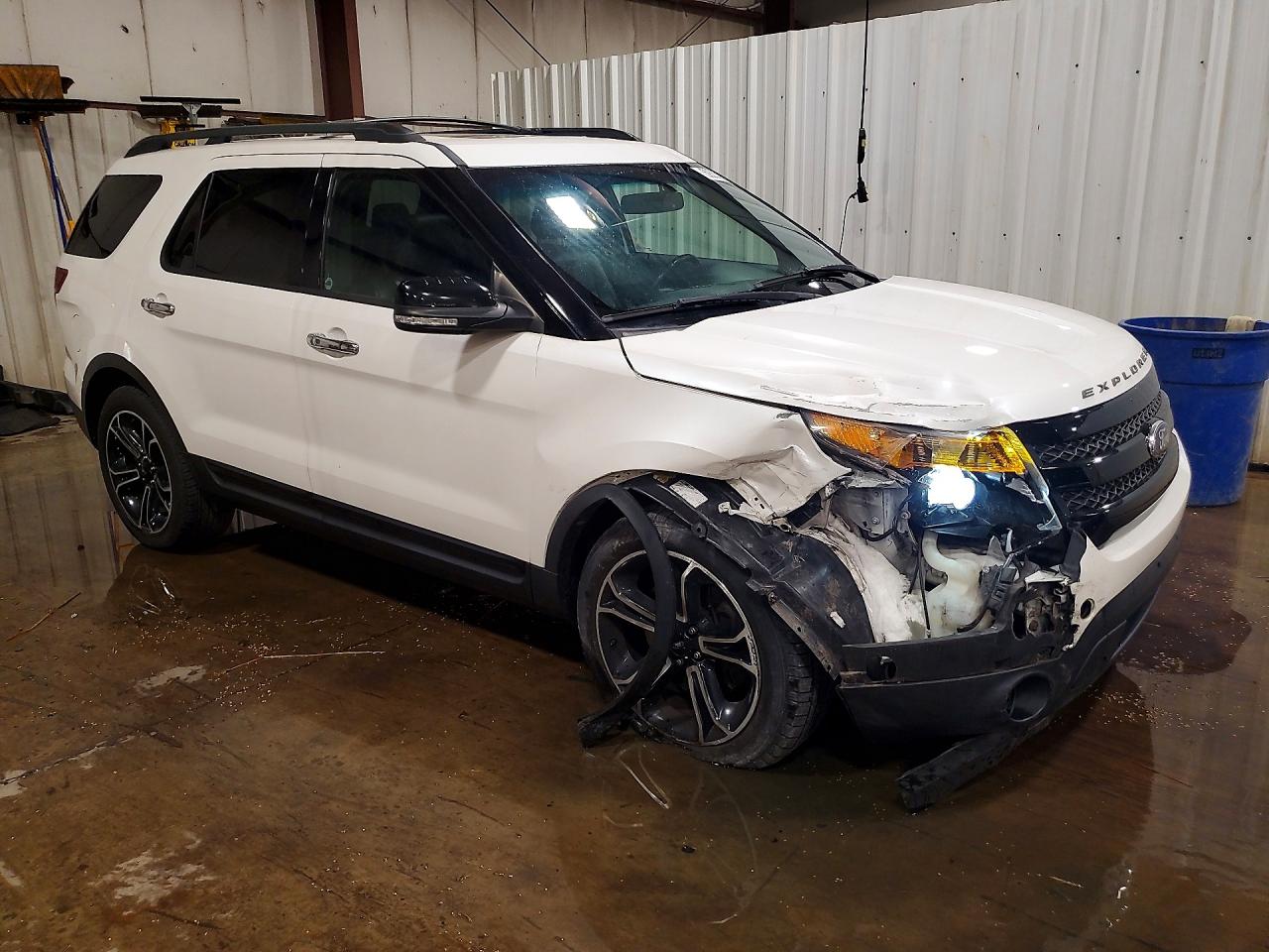 2014 Ford Explorer Sport White vin: 1FM5K8GTXEGA95921