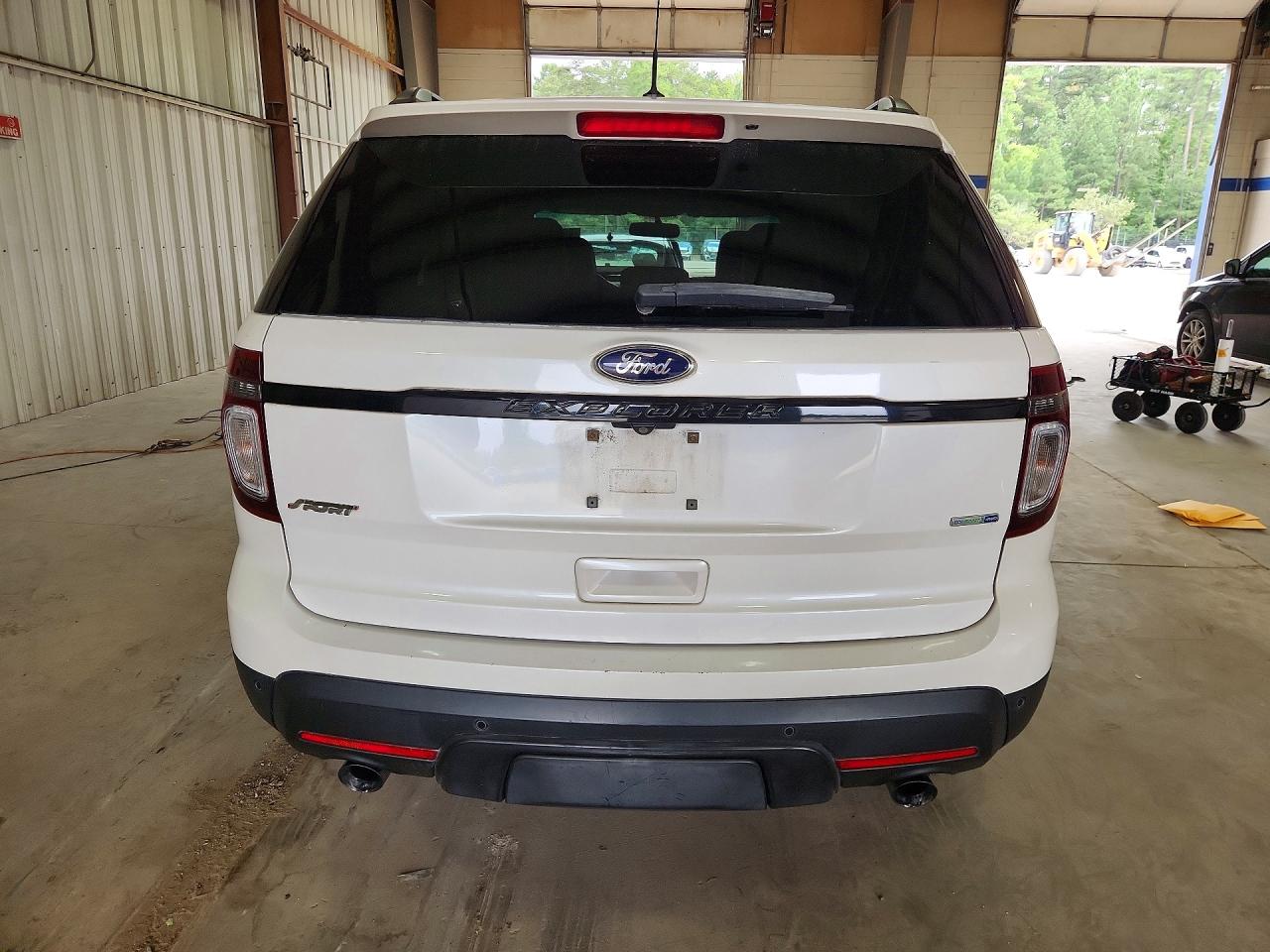 2014 Ford Explorer Sport White vin: 1FM5K8GTXEGC05723