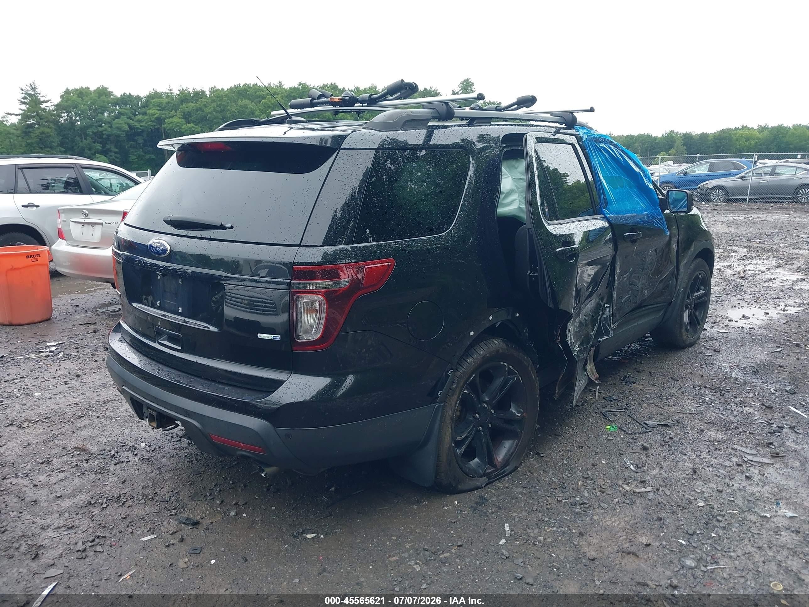 2015 Ford Explorer Sport Черный vin: 1FM5K8GTXFGA00825