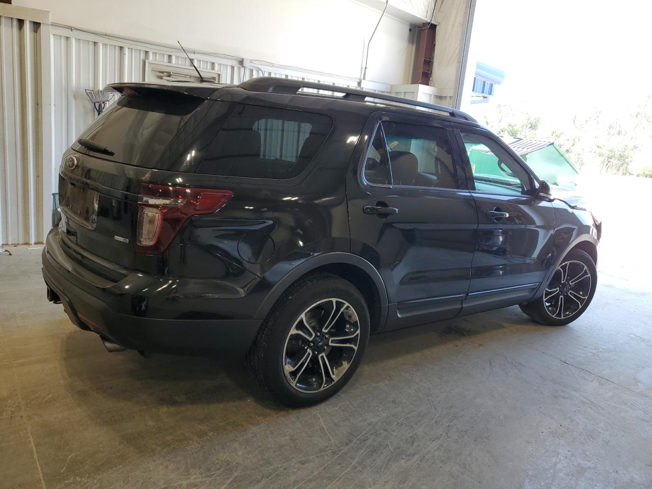 2015 Ford Explorer Sport Черный vin: 1FM5K8GTXFGA44632