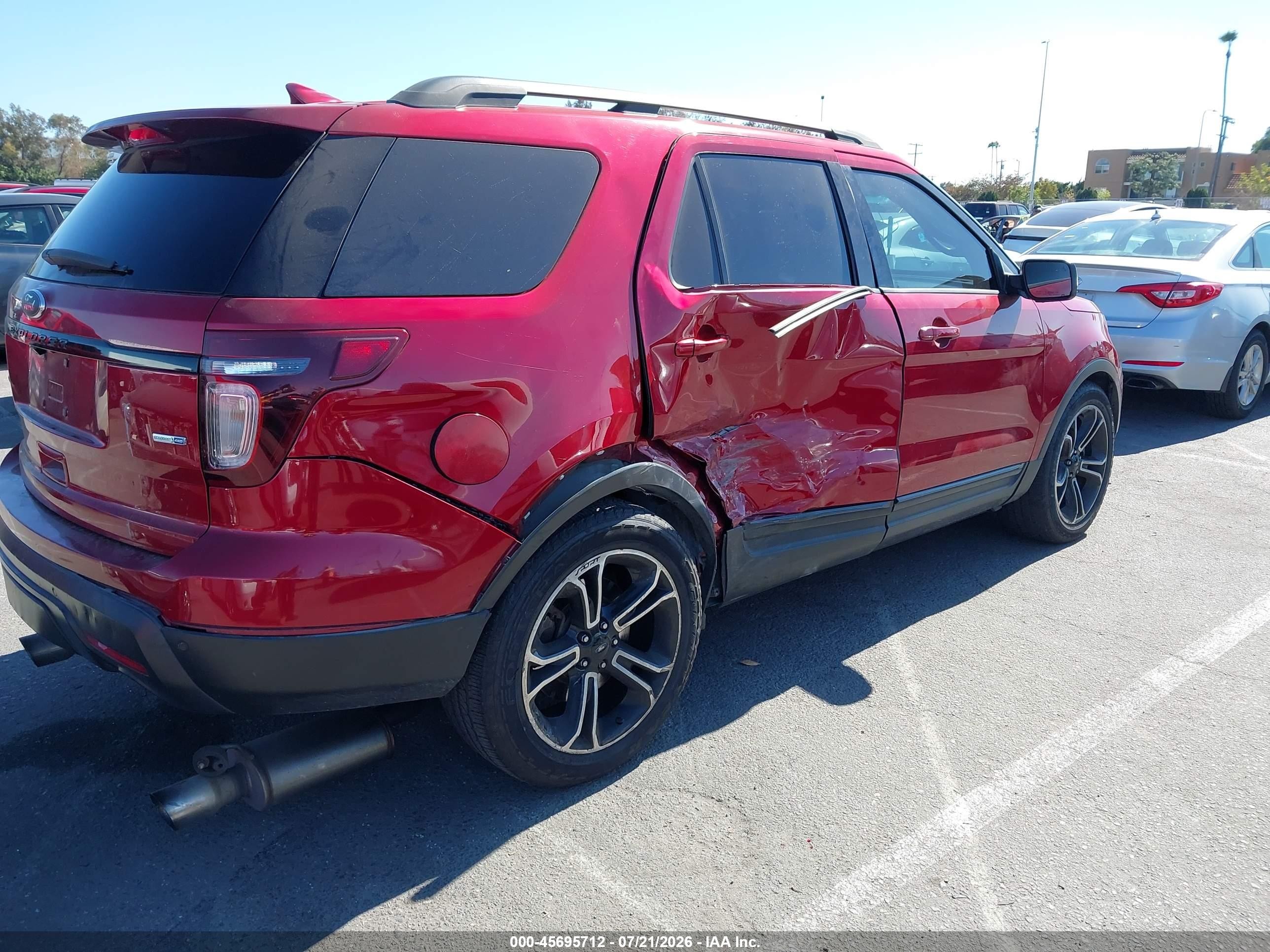 2015 Ford Explorer Sport Burgundy vin: 1FM5K8GTXFGA86850