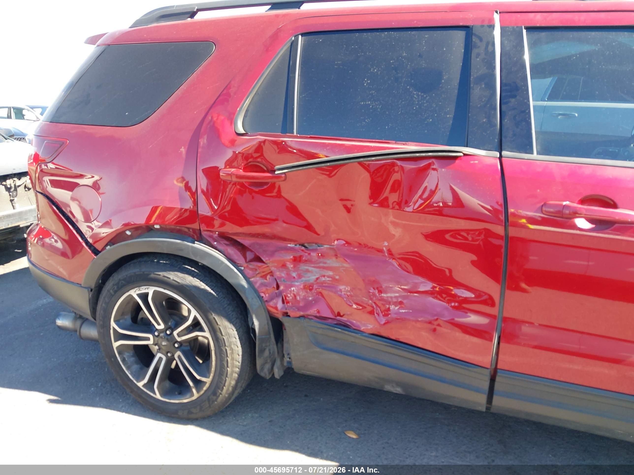 2015 Ford Explorer Sport Burgundy vin: 1FM5K8GTXFGA86850