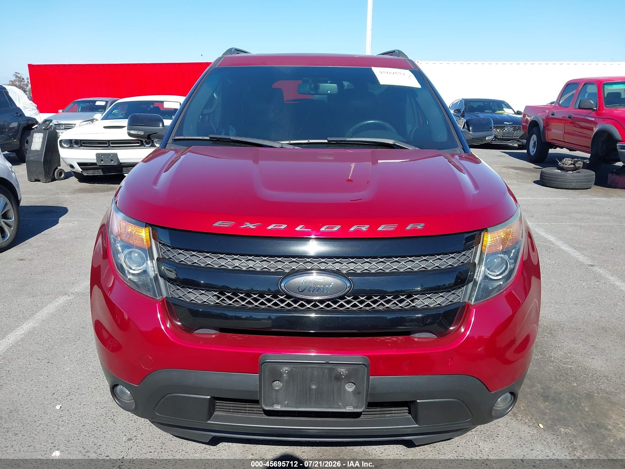 2015 Ford Explorer Sport Burgundy vin: 1FM5K8GTXFGA86850