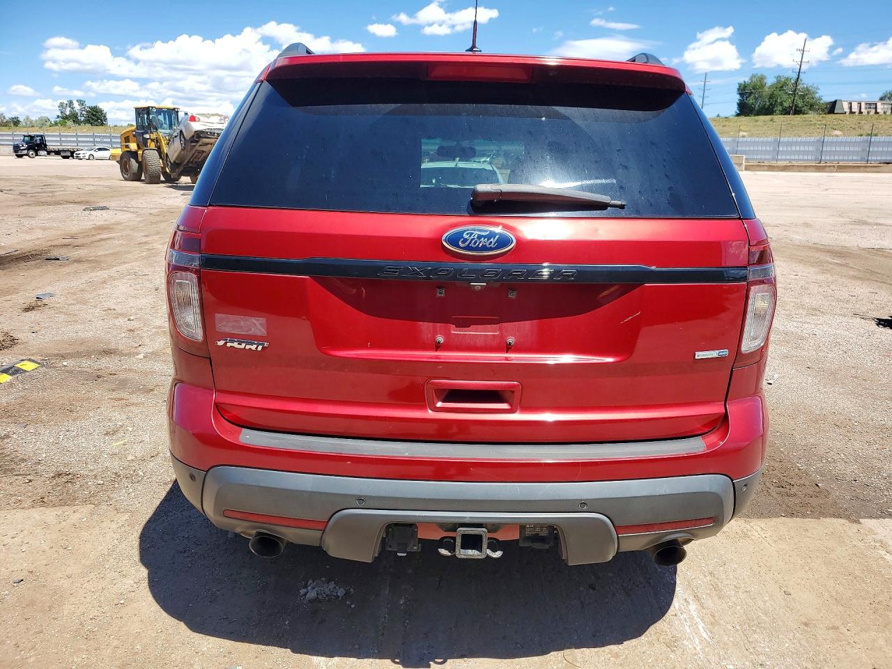 2015 Ford Explorer Red vin: 1FM5K8GTXFGC38108