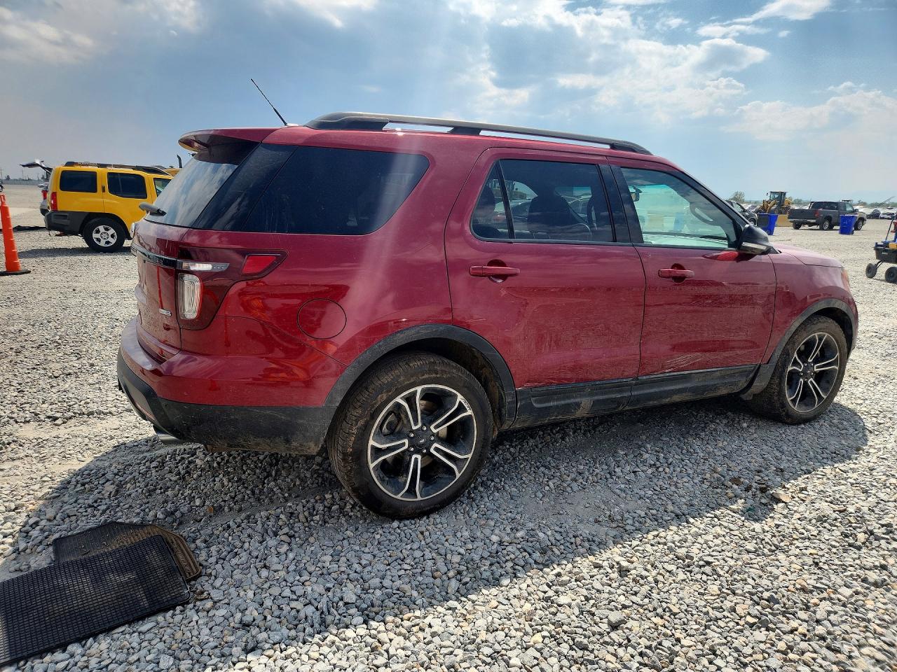 2015 Ford Explorer Sport Красный vin: 1FM5K8GTXFGC49898