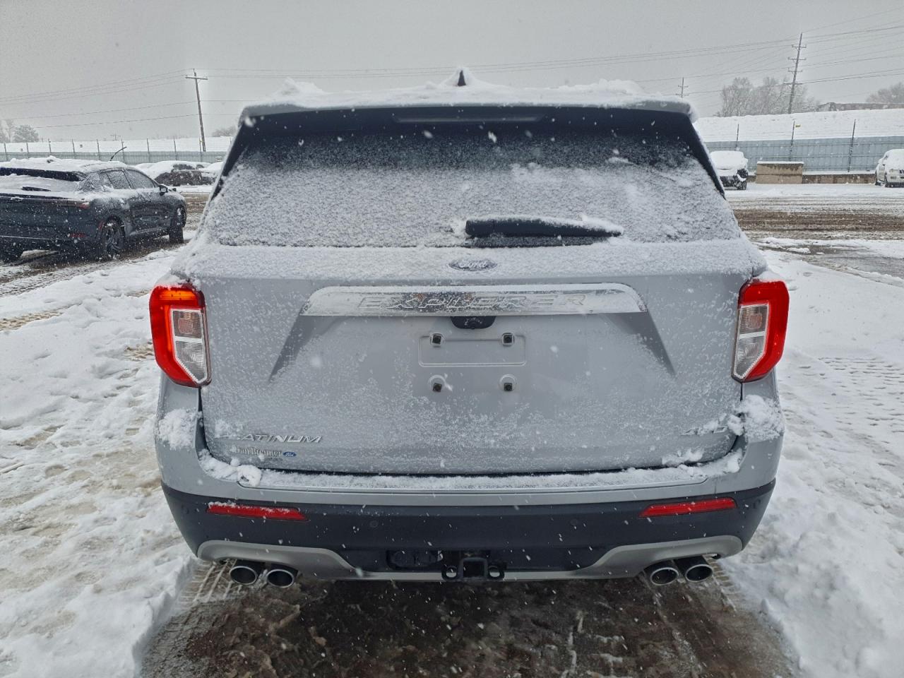 2021 Ford Explorer Platinum Silver vin: 1FM5K8HC4MGB32202