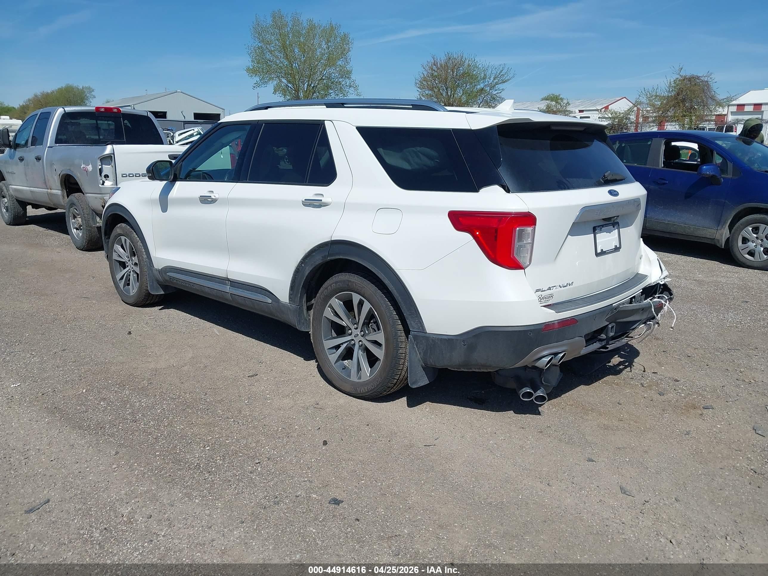 2020 Ford Explorer Platinum Белый vin: 1FM5K8HC6LGA43911