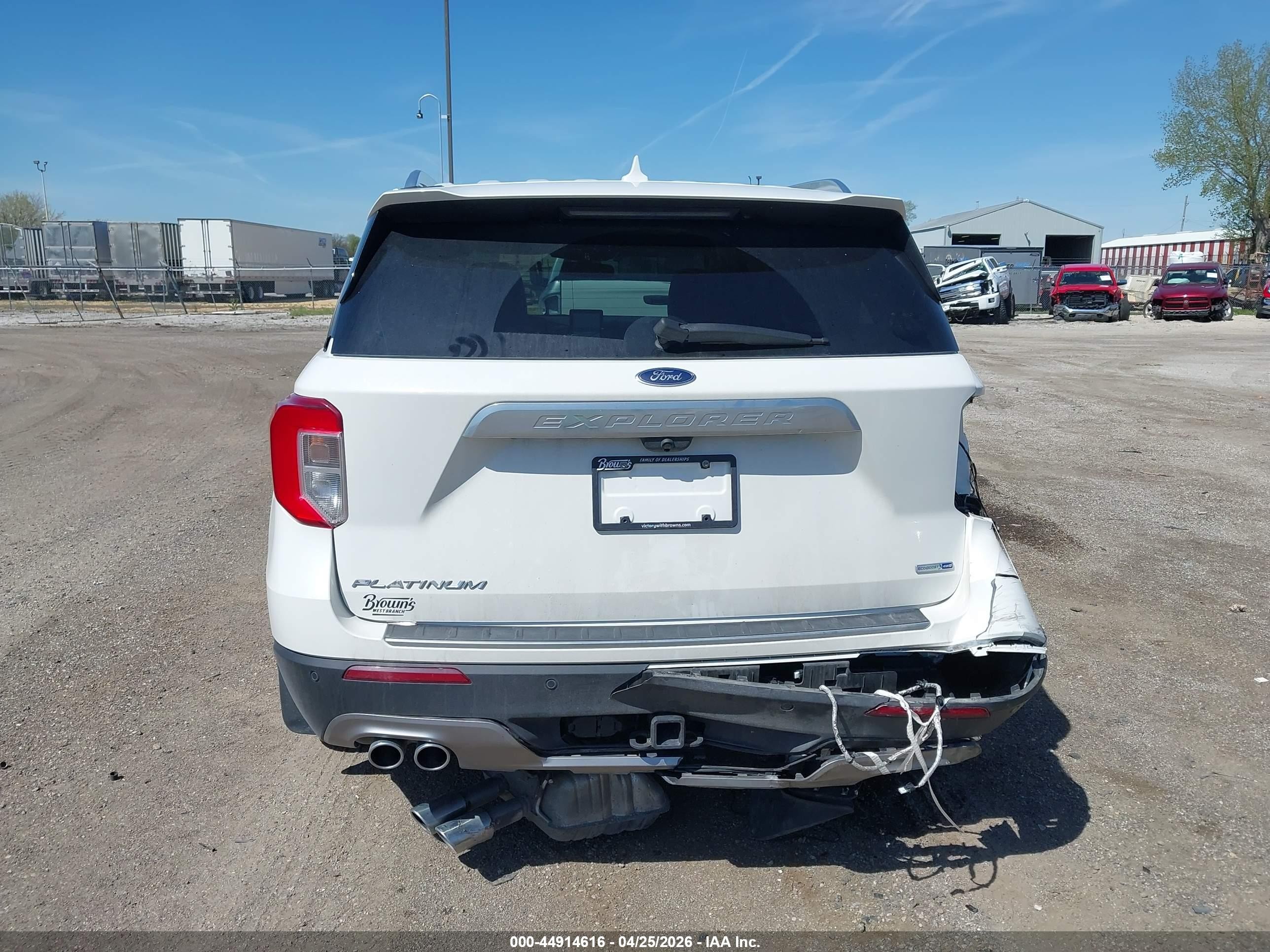 2020 Ford Explorer Platinum Белый vin: 1FM5K8HC6LGA43911