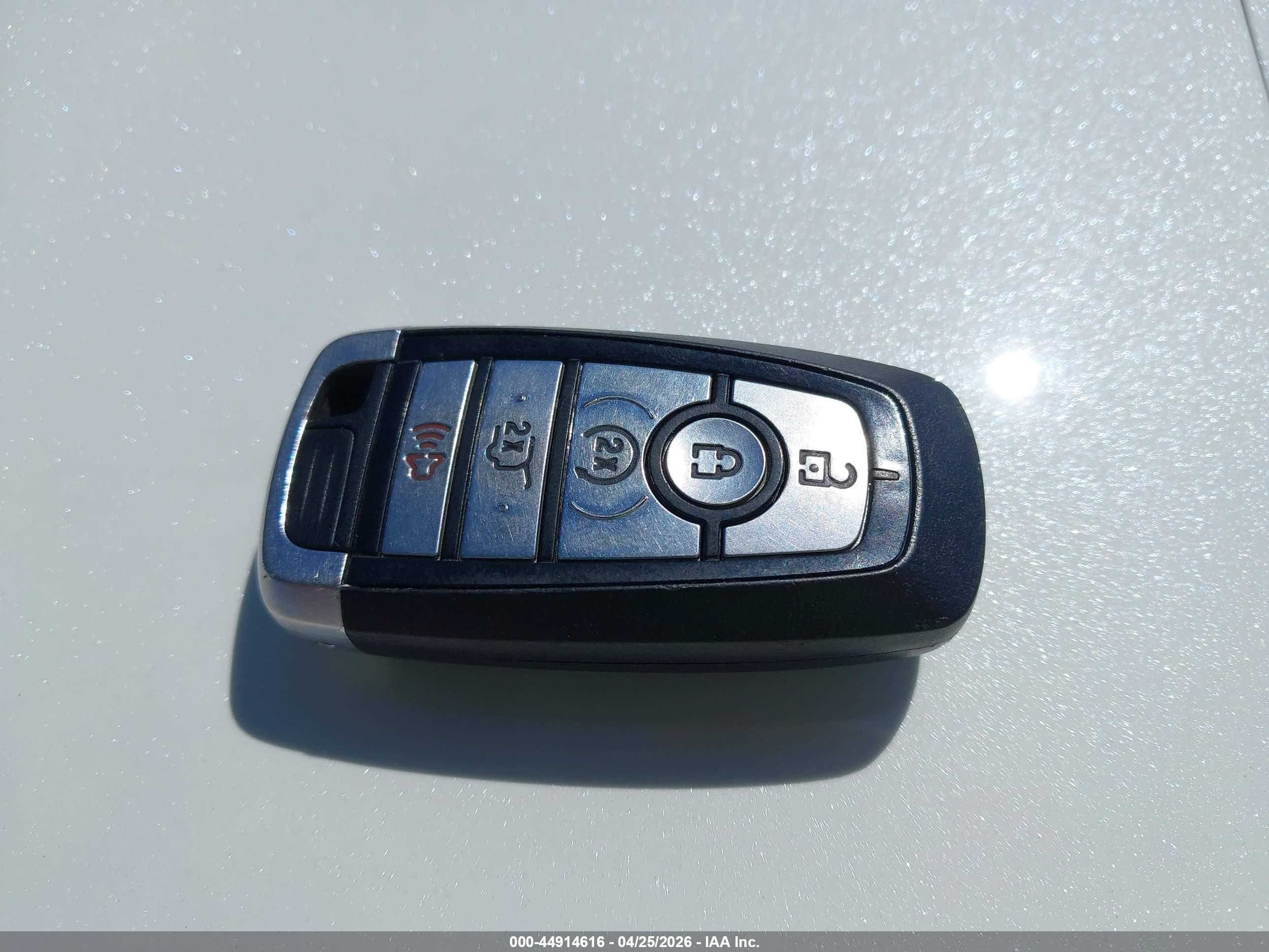 2020 Ford Explorer Platinum Белый vin: 1FM5K8HC6LGA43911